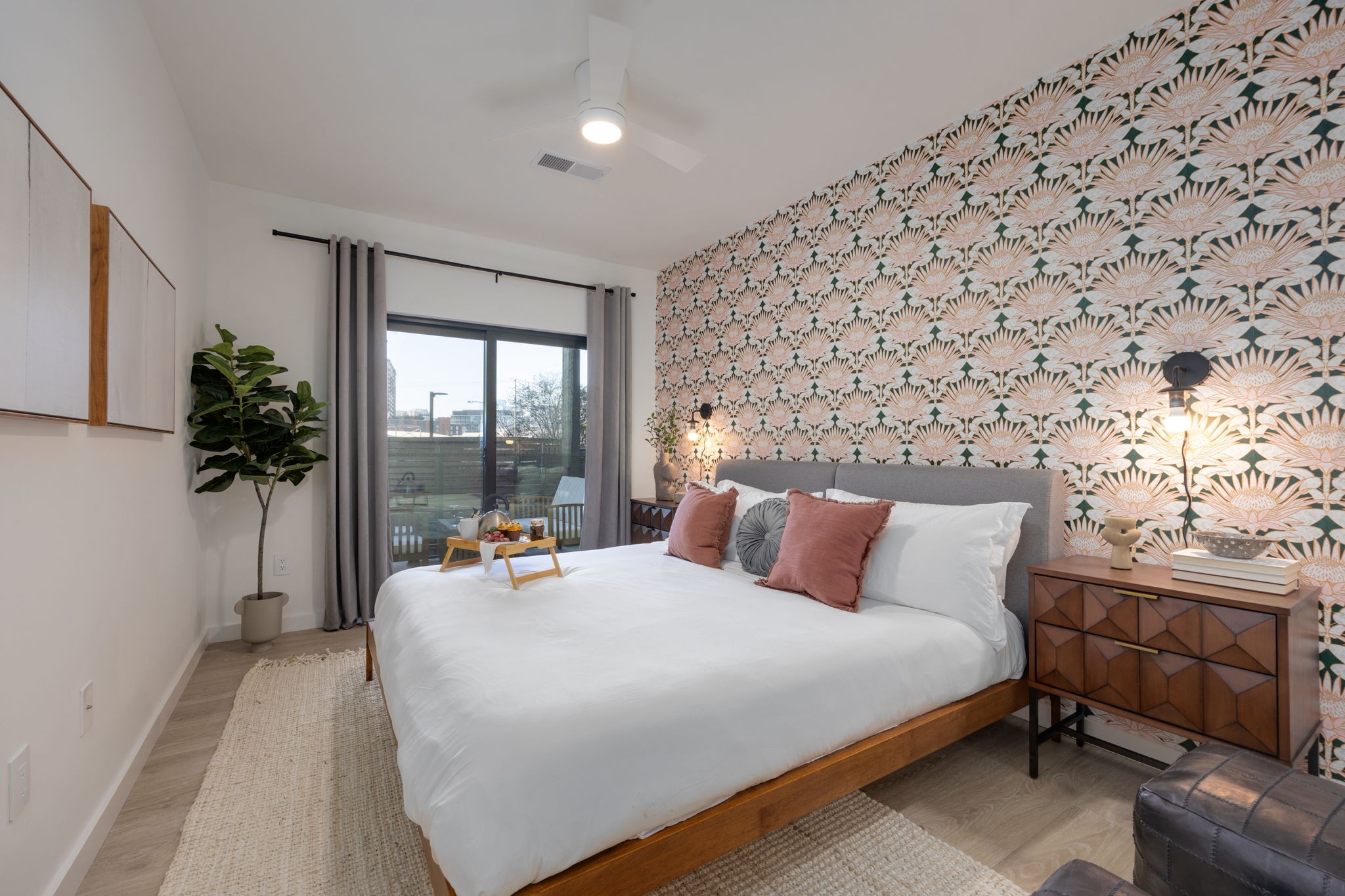 635 7th Ave, S Unit: 315