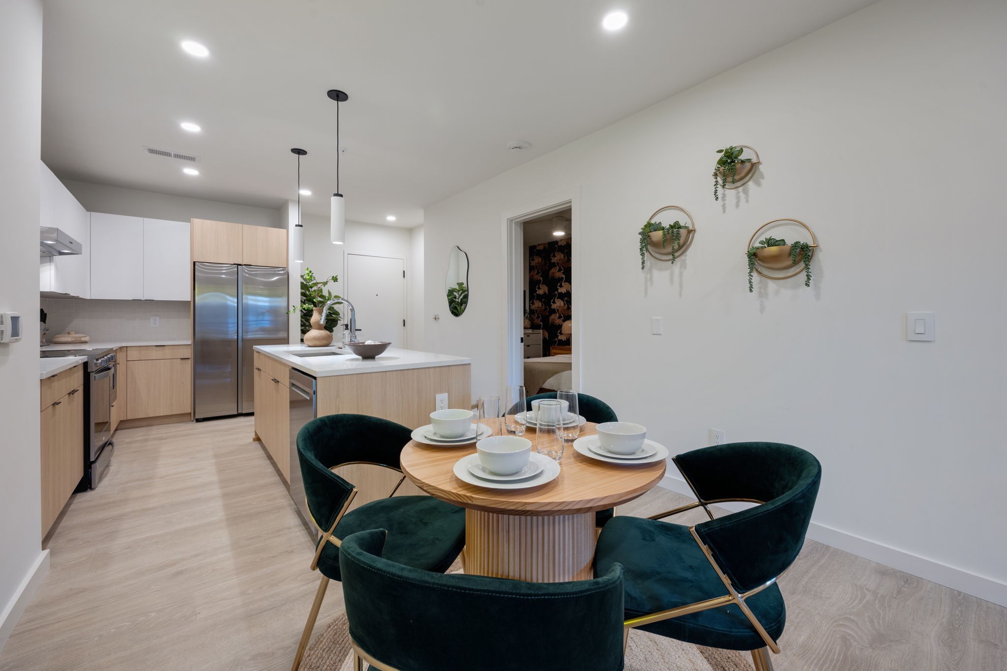 635 7th Ave, S Unit: 315