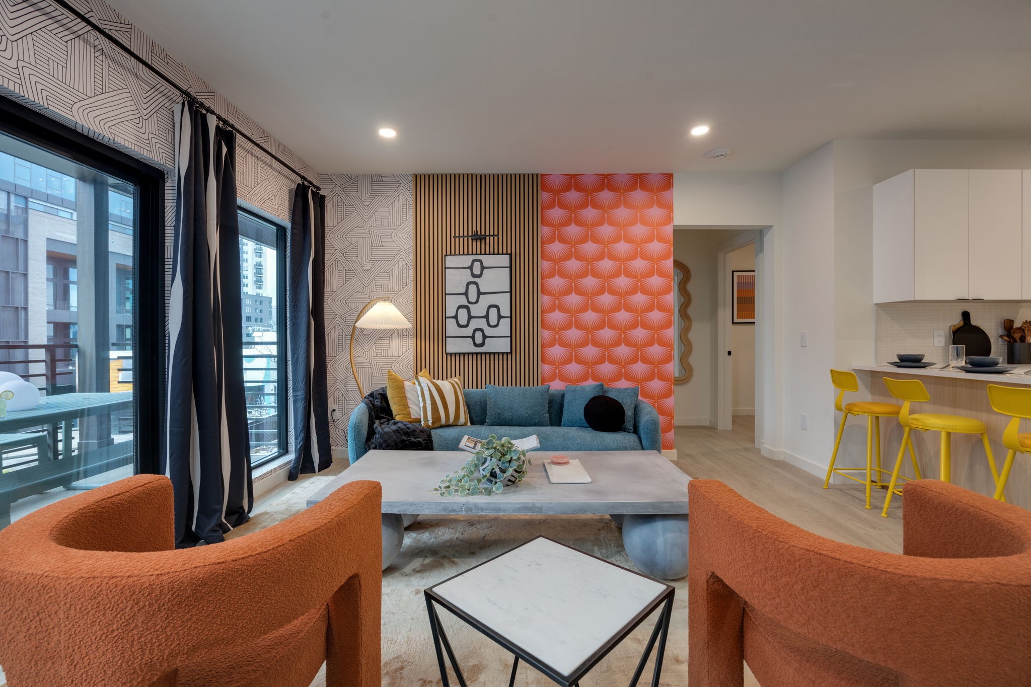 635 7th Ave, S Unit: 402