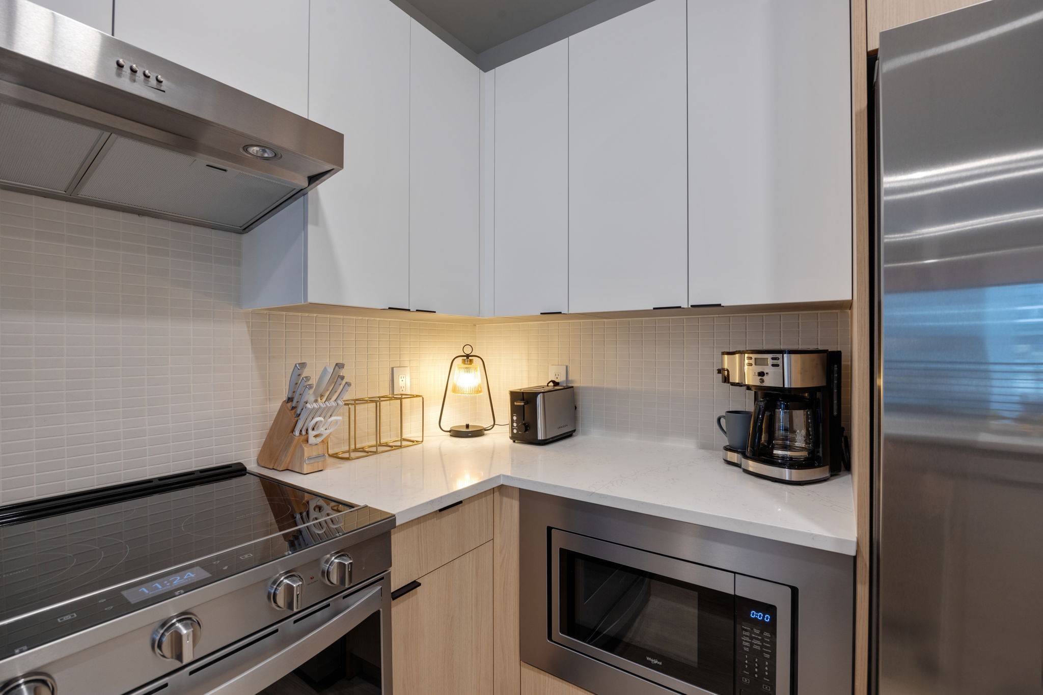635 7th Ave, S Unit: 402