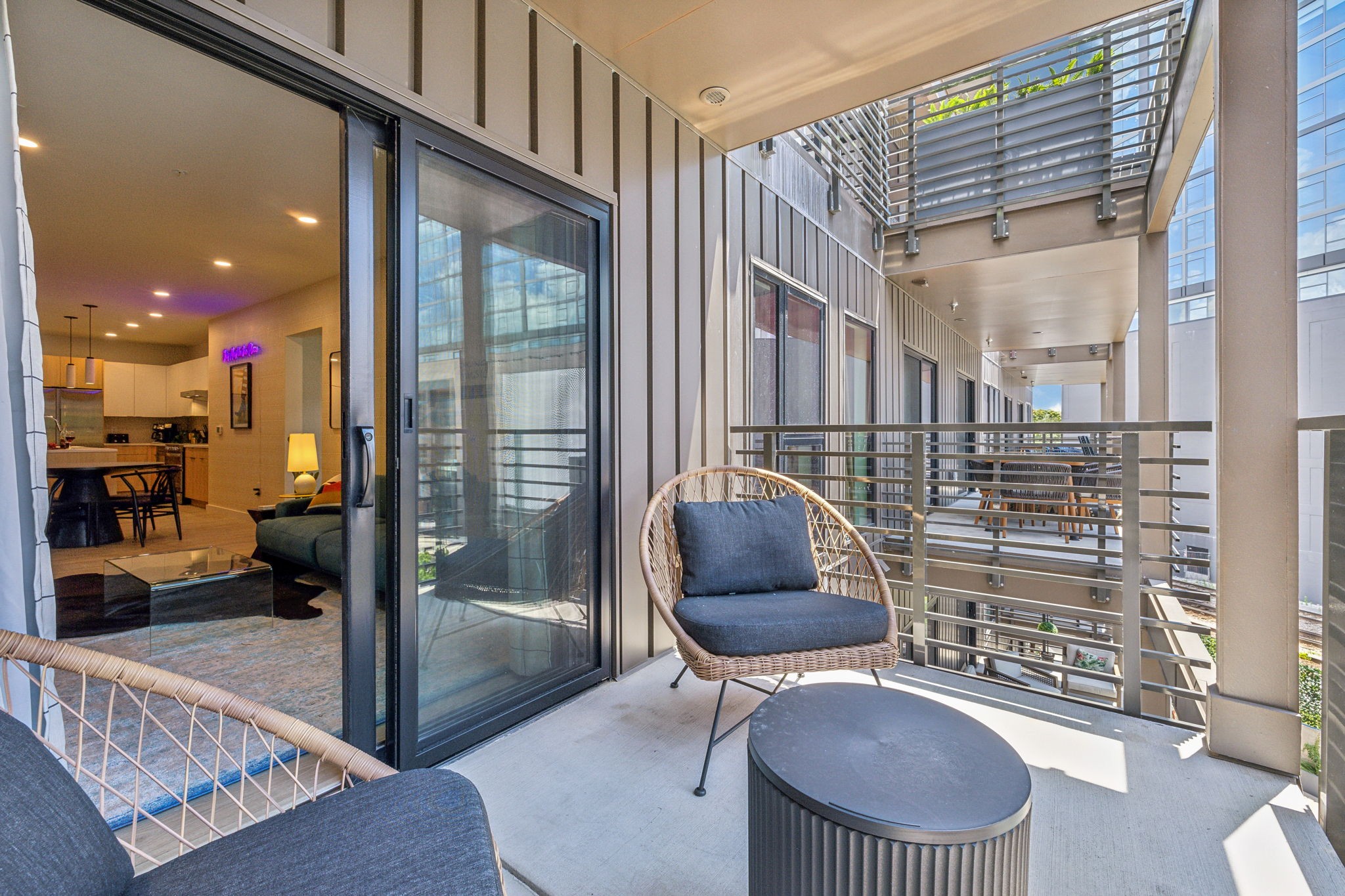 635 7th Ave, S Unit: 512