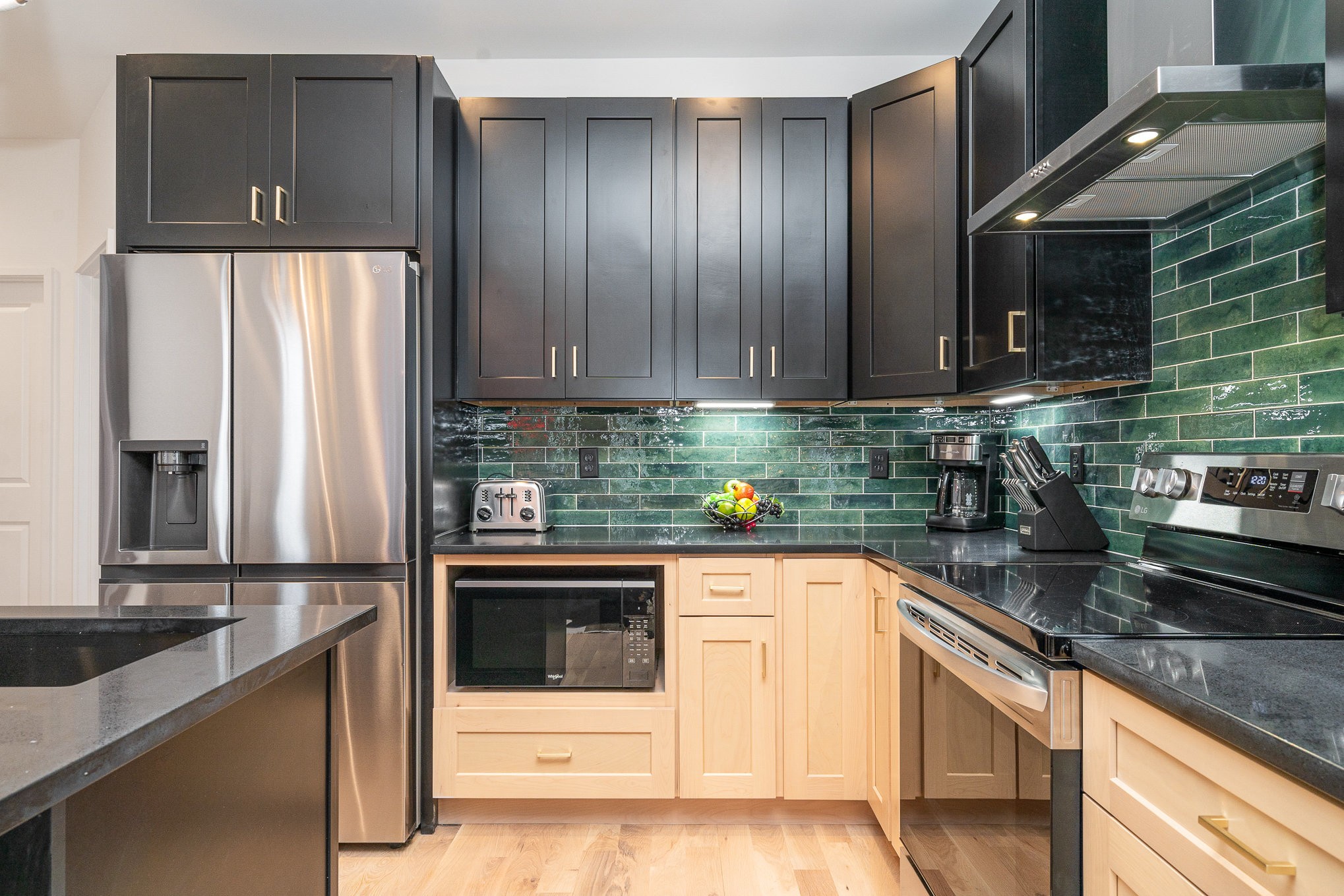 2000 S Hamilton Rd Unit: 1