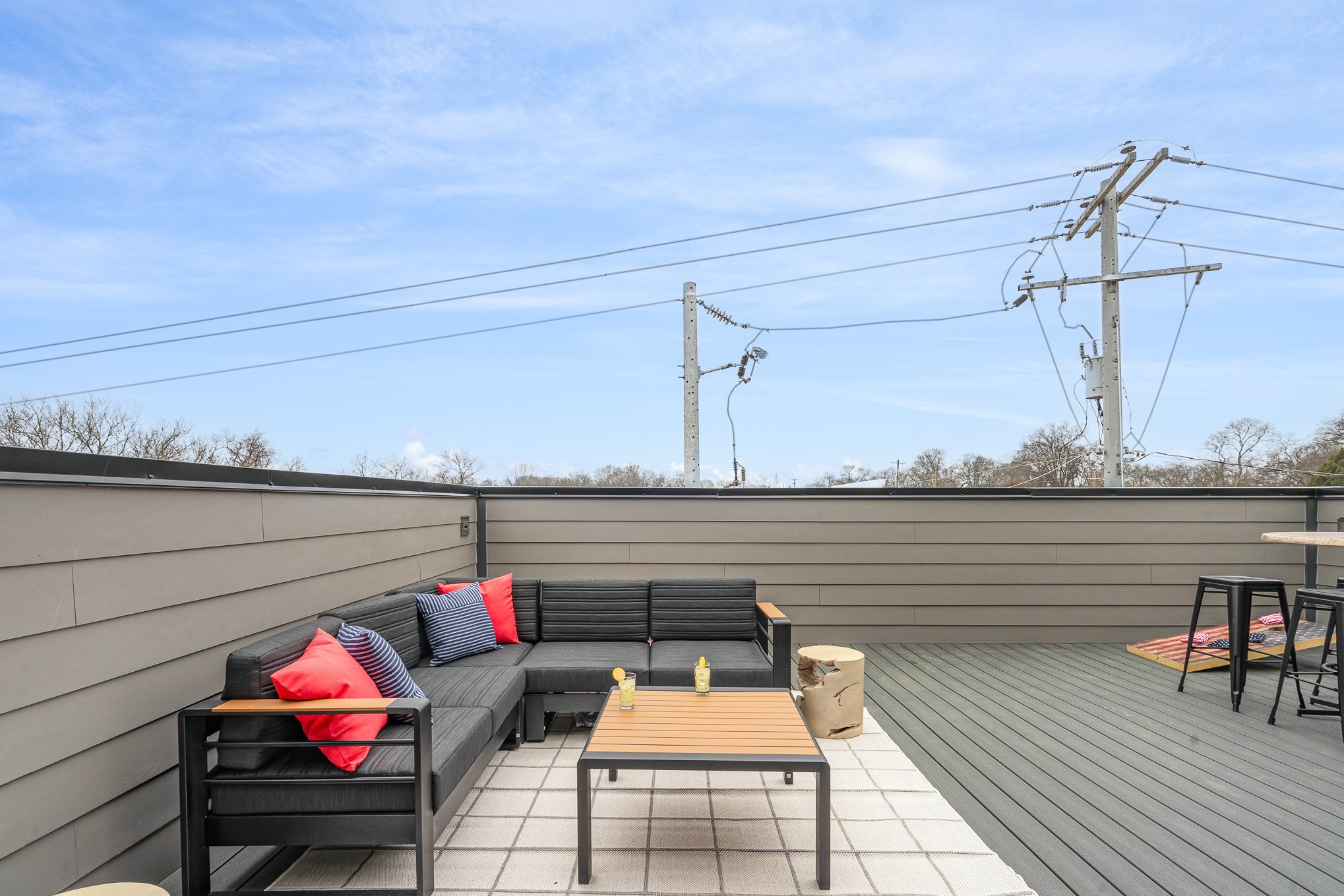 2000 S Hamilton Rd Unit: 1