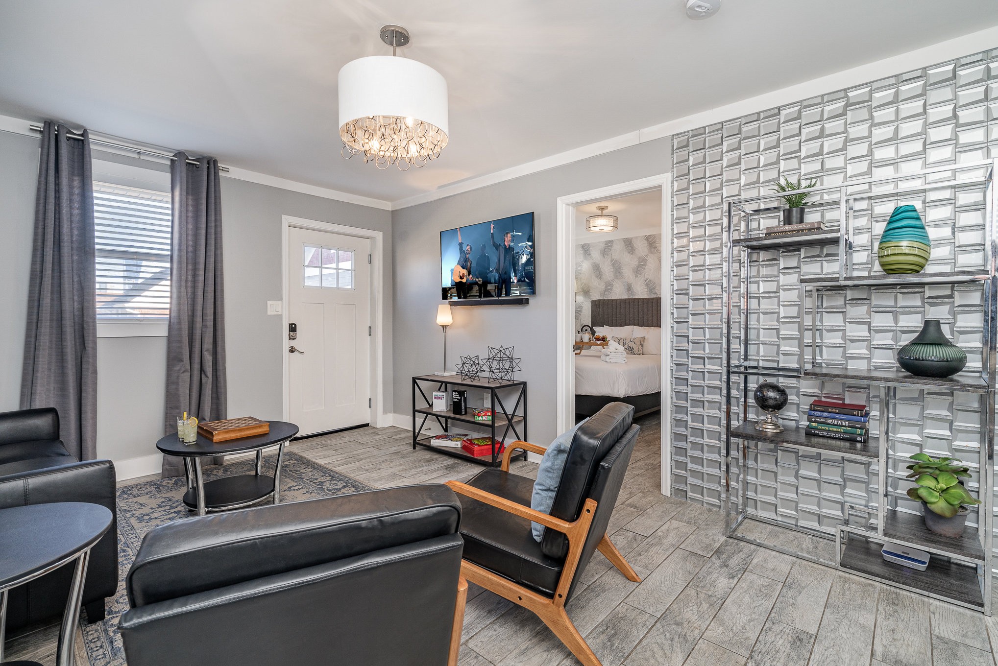 1823 Pearl St Unit: 1