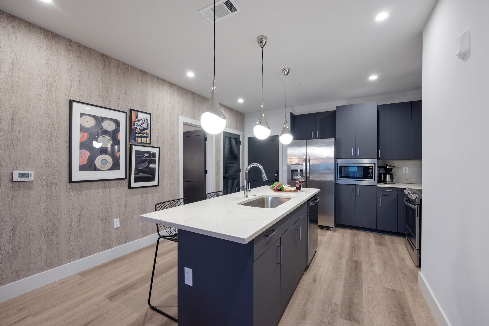 303 31st Ave, N Unit: 313