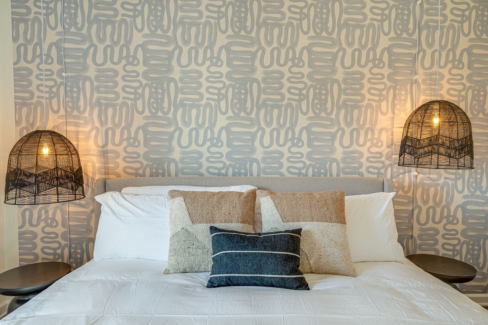 1808 State St Unit: 208