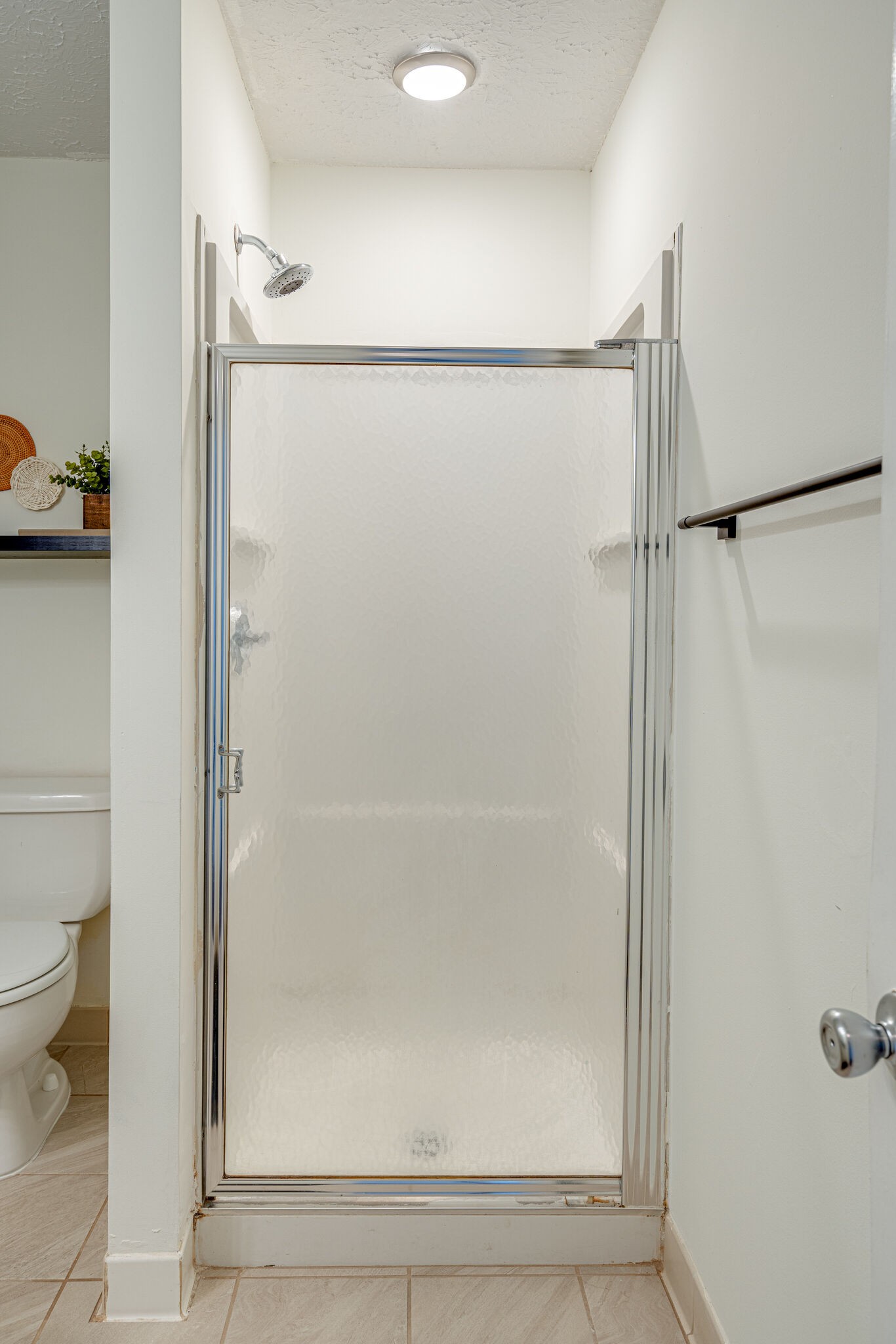 1808 State St Unit: 208