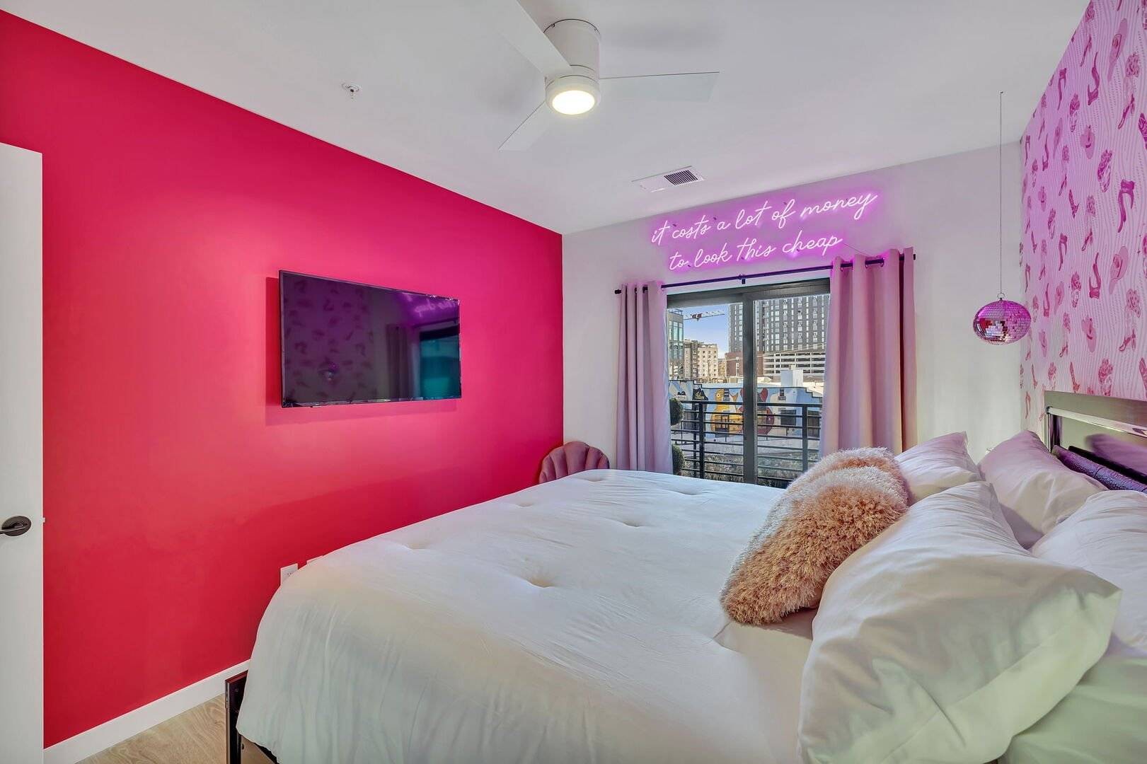 635 7th Ave, S Unit: 414