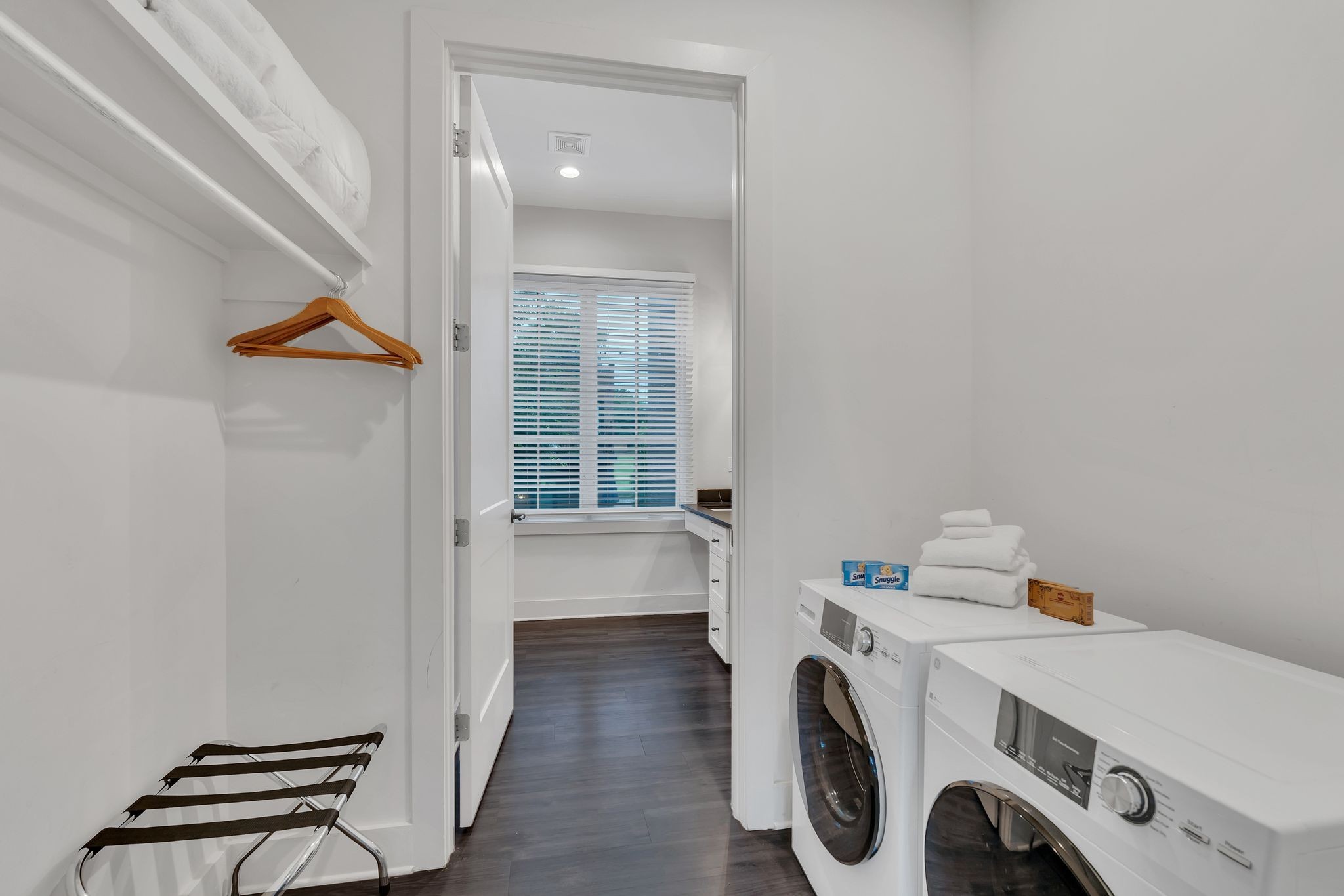 1320 5th Ave, N Unit: 4