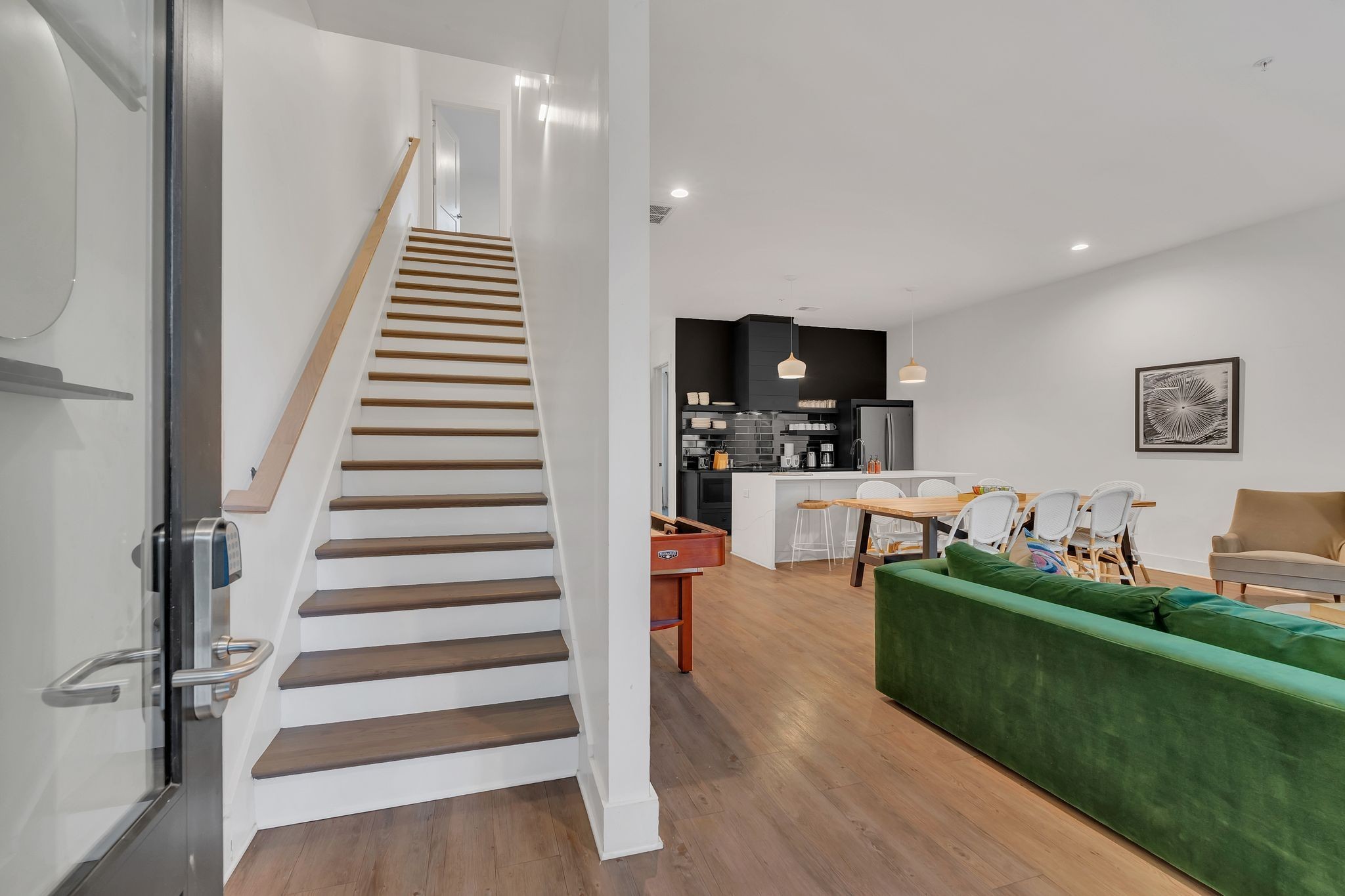 1320 5th Ave, N Unit: 4