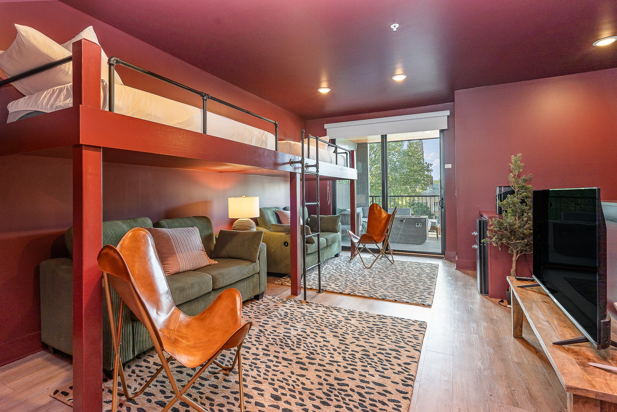 1010 18th Ave, S Unit: 13