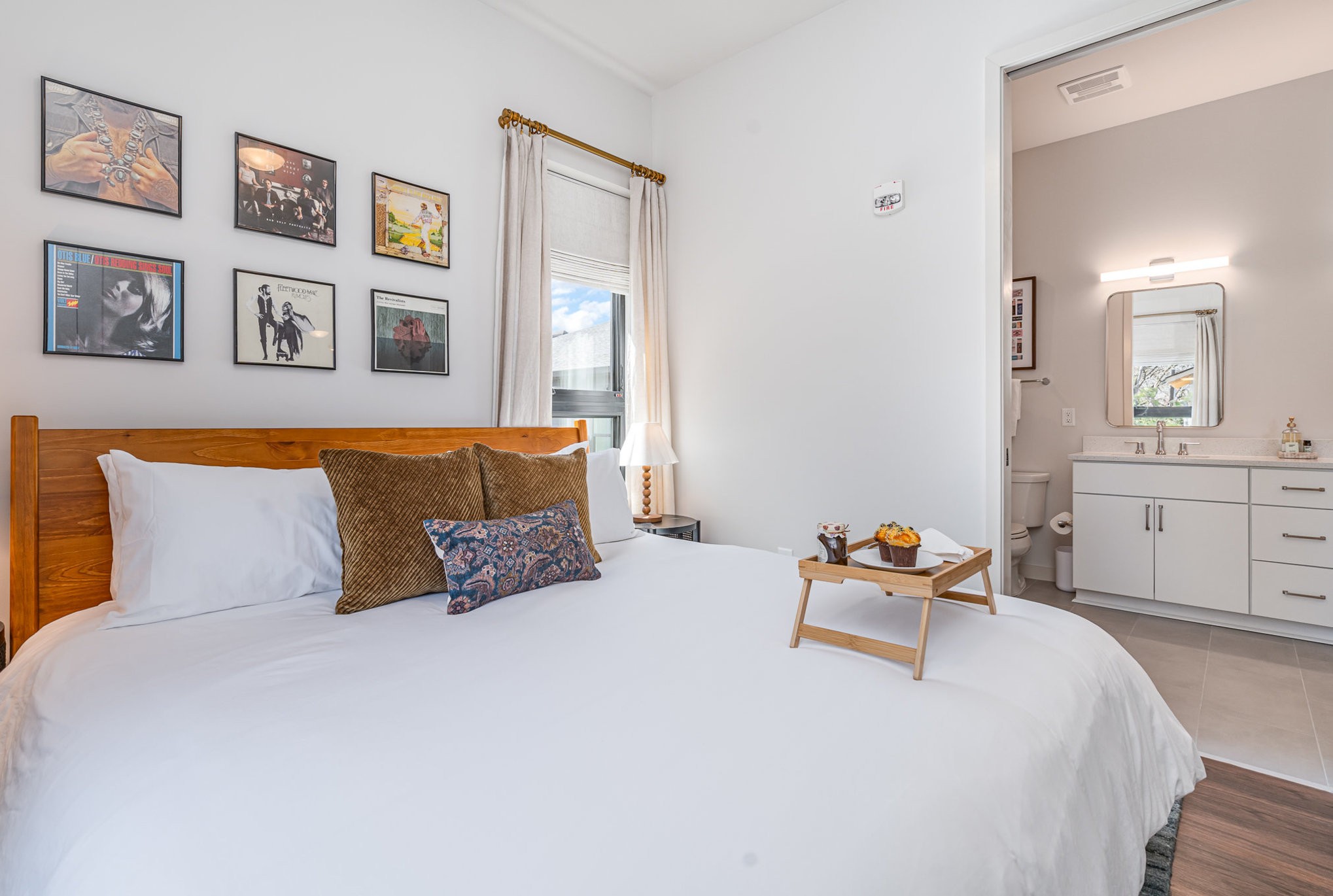 1014 16th Ave, S Unit: 211