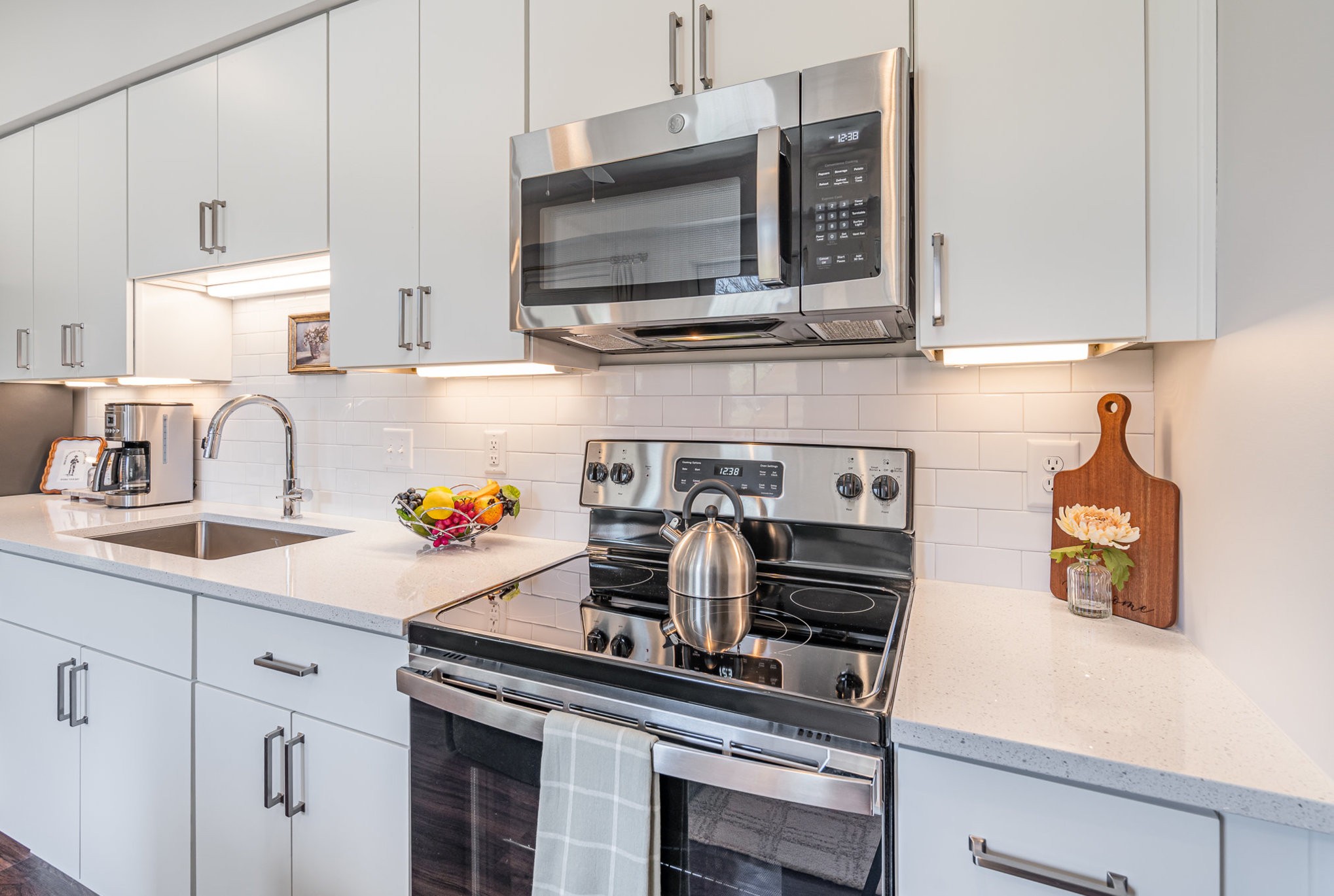 1014 16th Ave, S Unit: 211