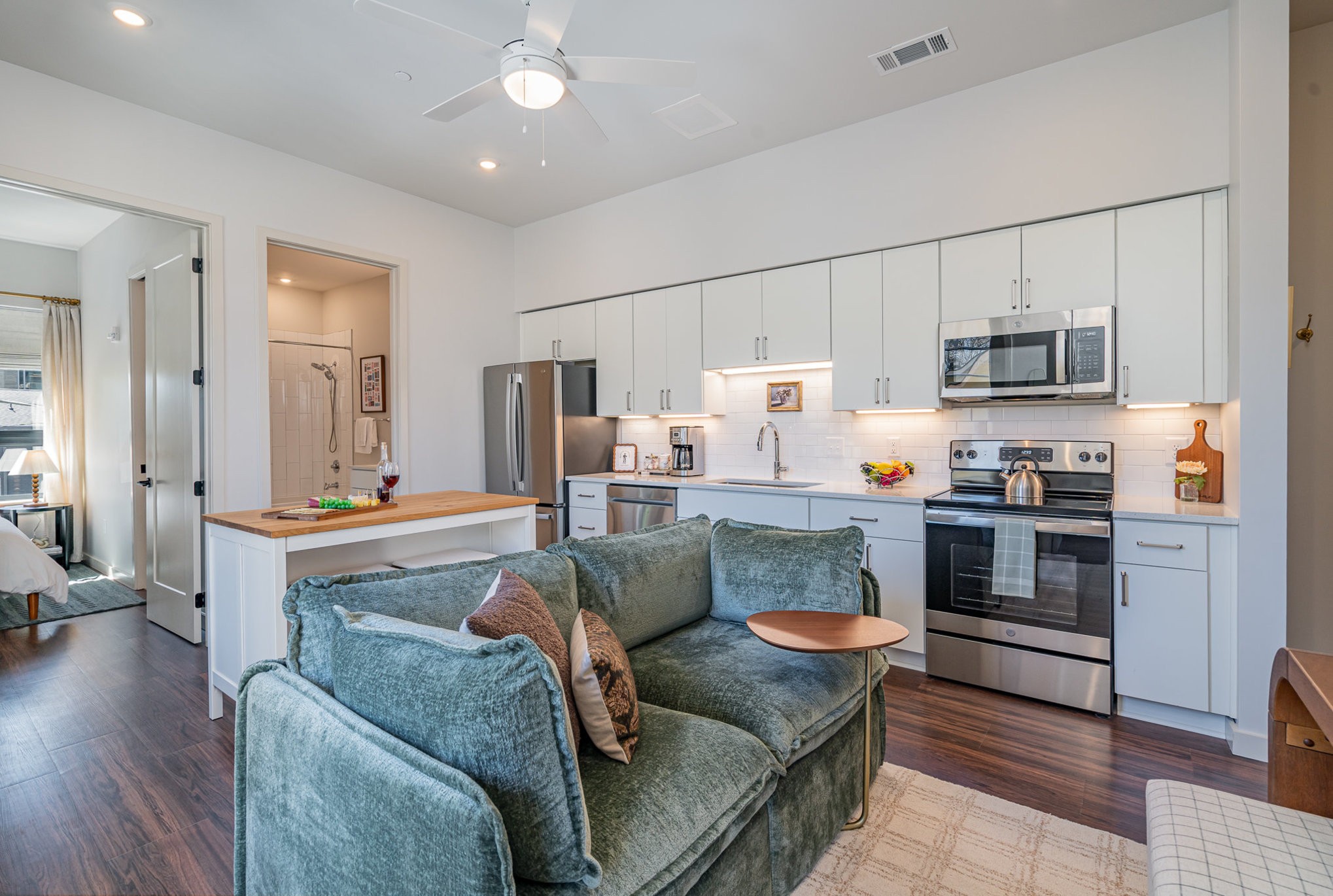 1014 16th Ave, S Unit: 211