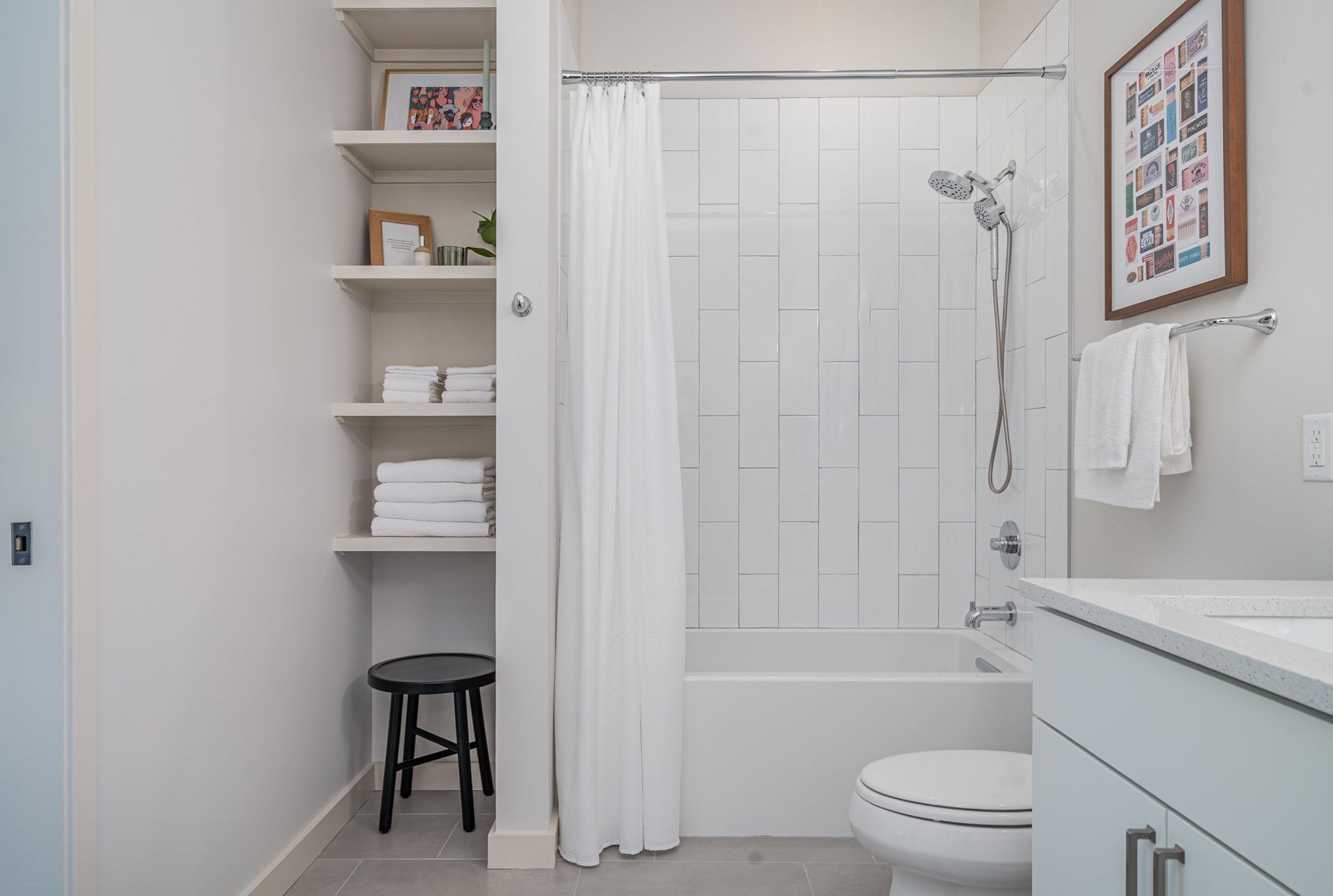 1014 16th Ave, S Unit: 211