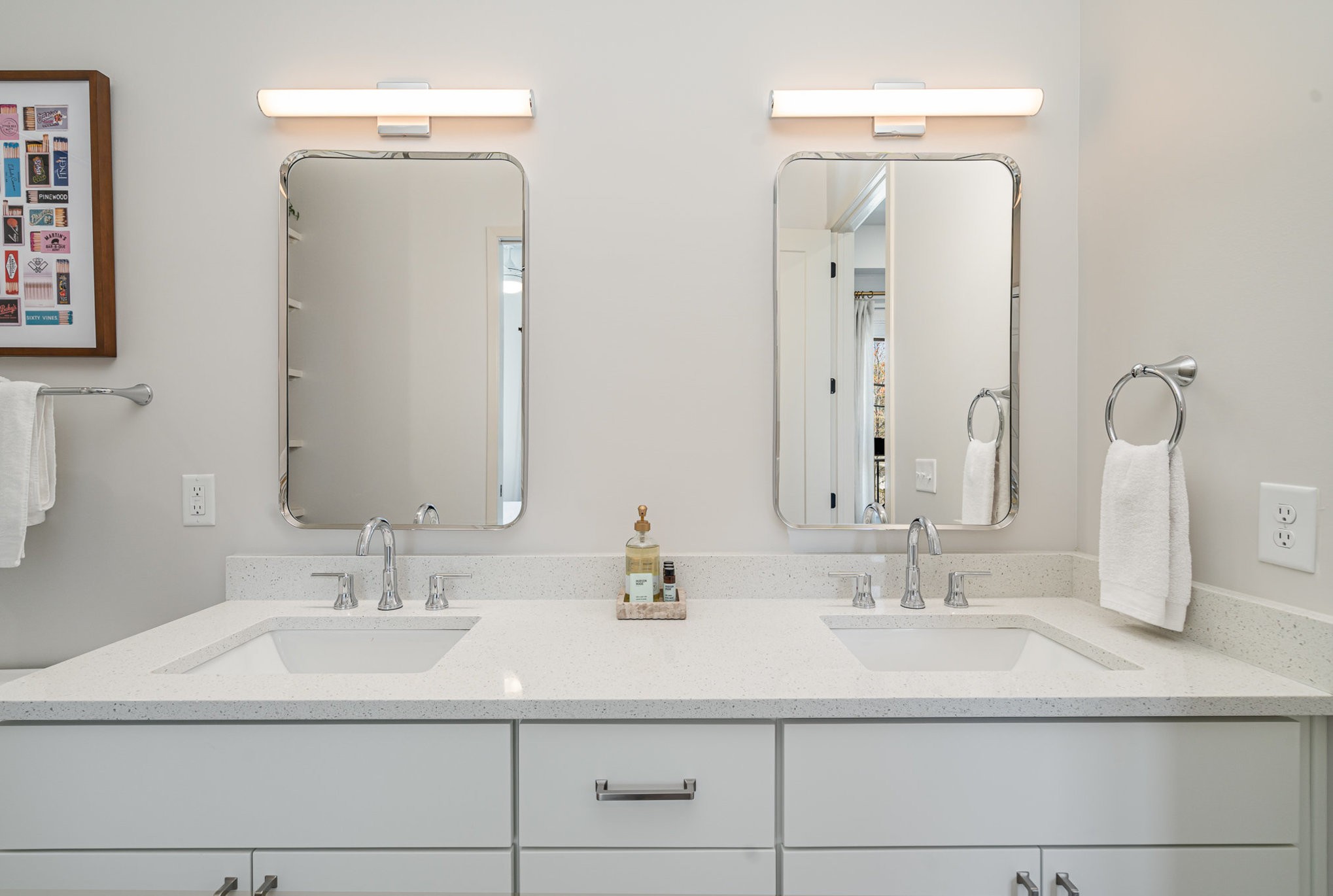 1014 16th Ave, S Unit: 211
