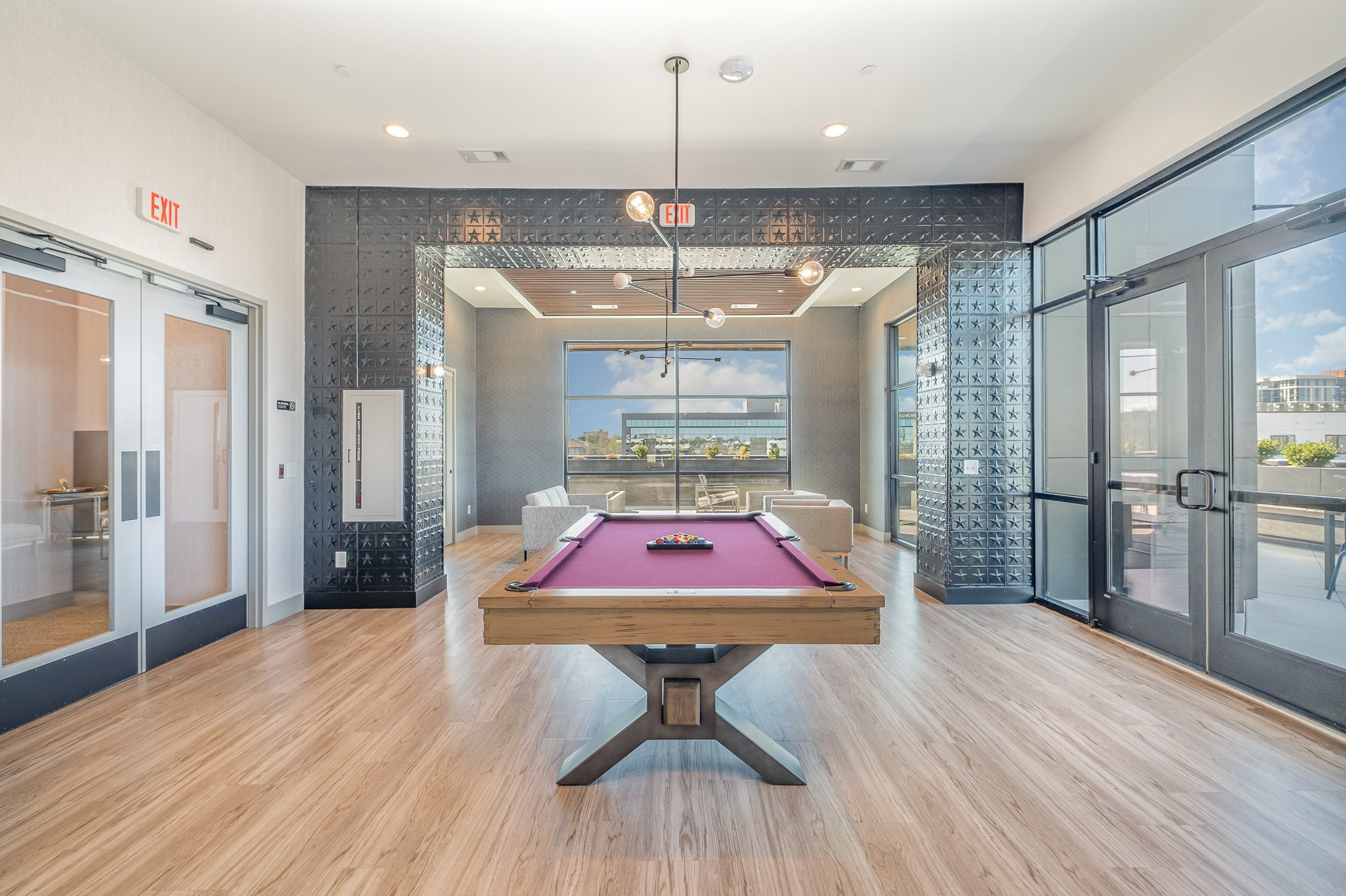 1014 16th Ave, S Unit: 211