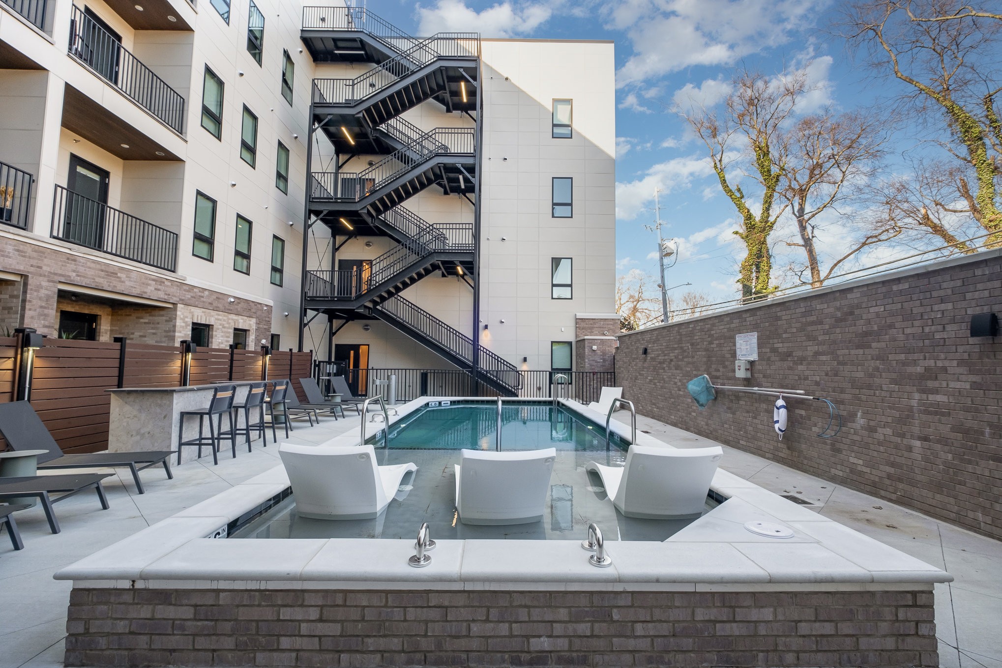 1014 16th Ave, S Unit: 211