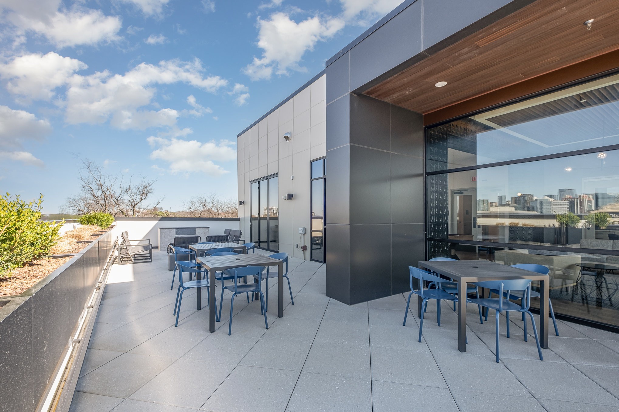 1014 16th Ave, S Unit: 211