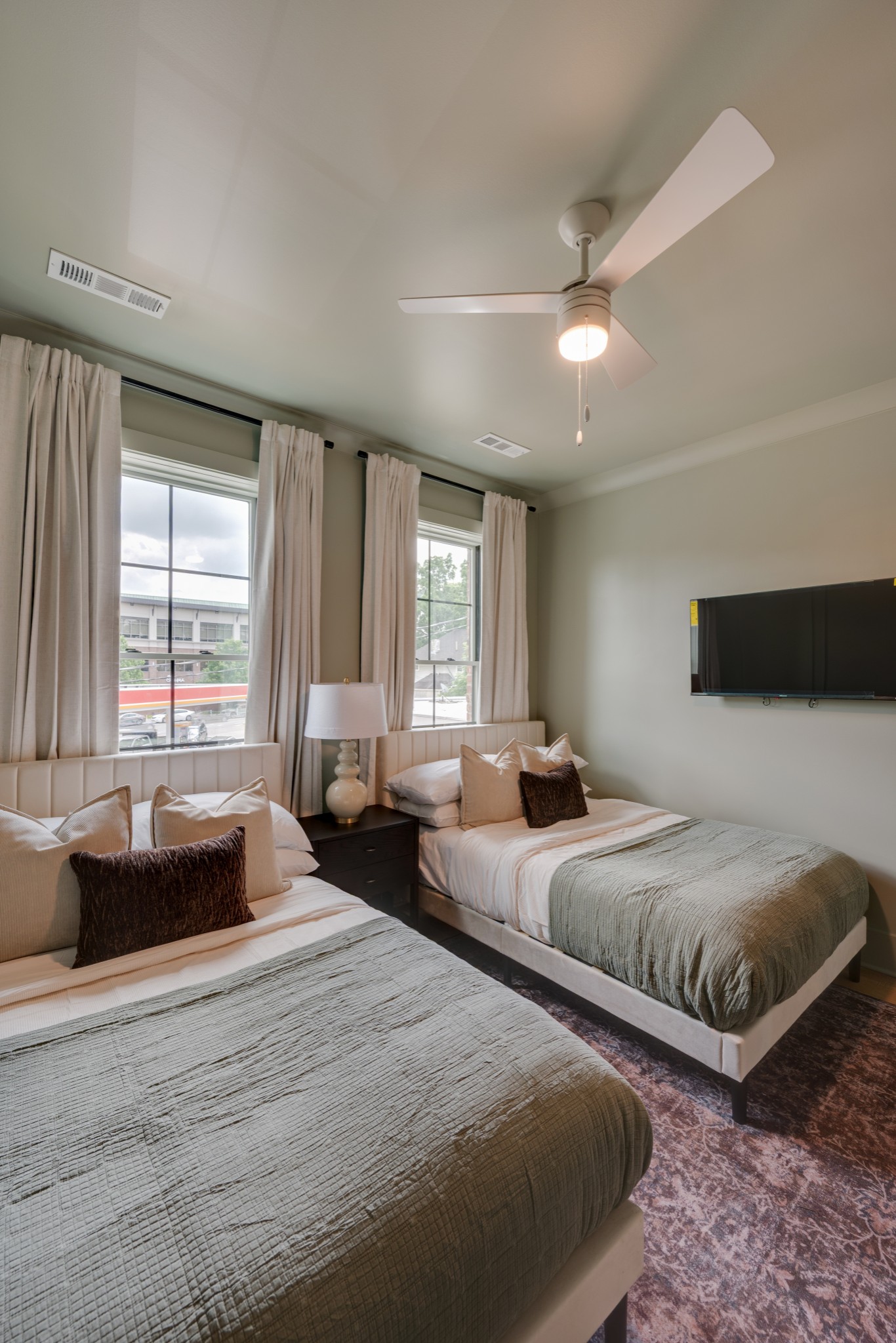 1701 Portland Ave Unit: B