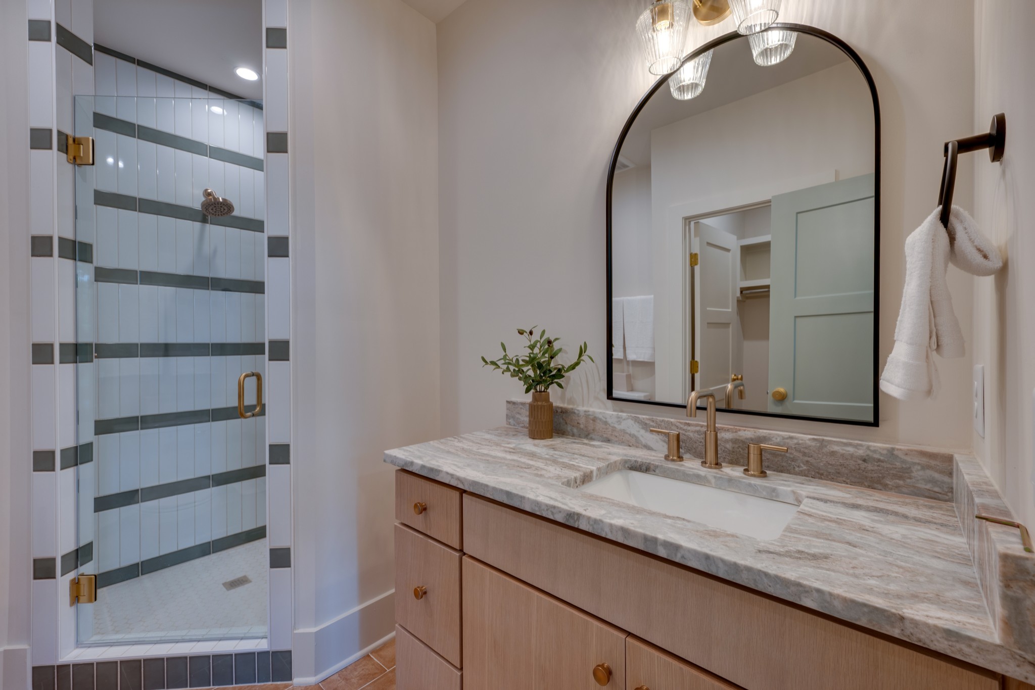 1701 Portland Ave Unit: B
