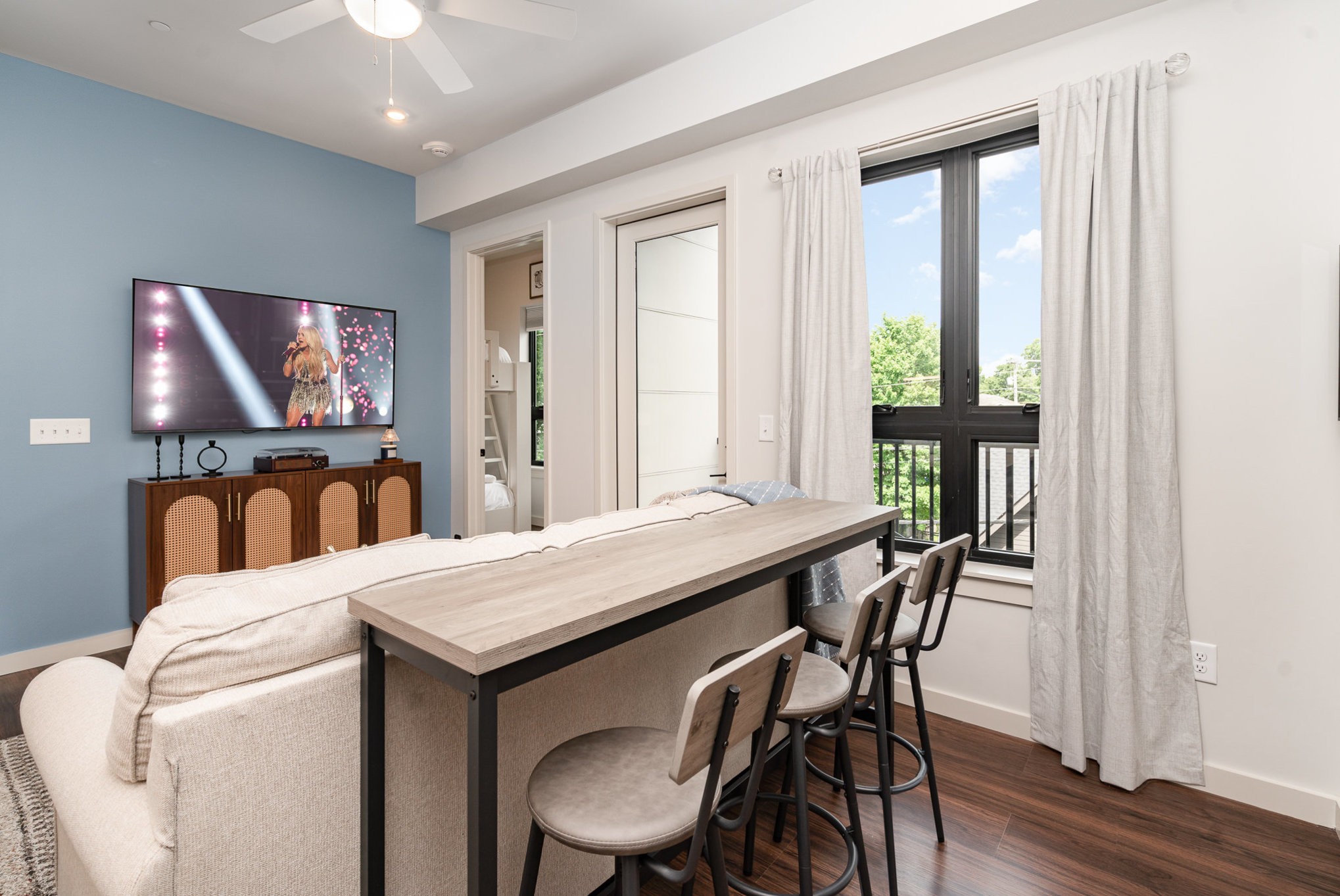 1014 16th Ave, S Unit: 311