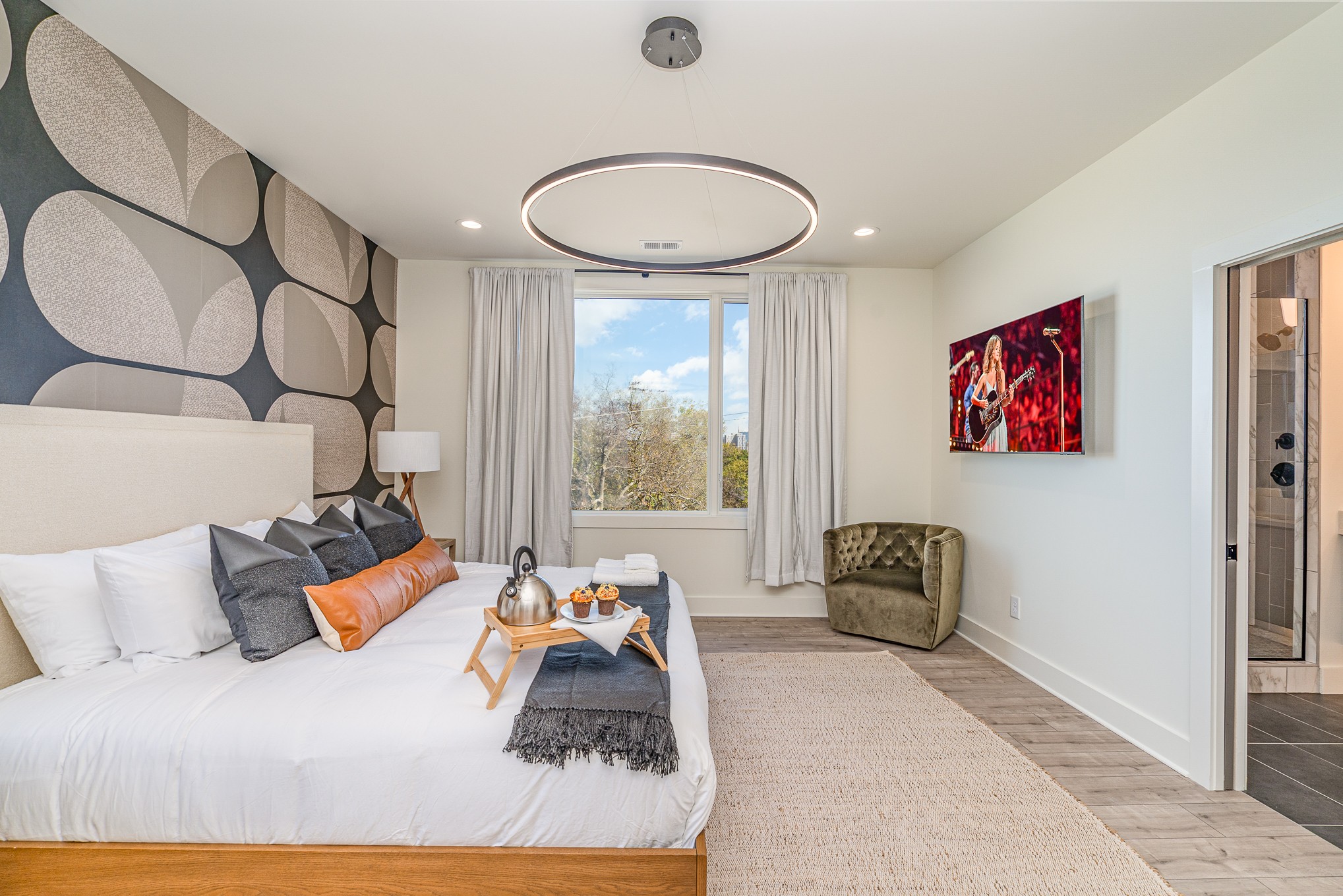 1009 Summit Ave Unit: 2