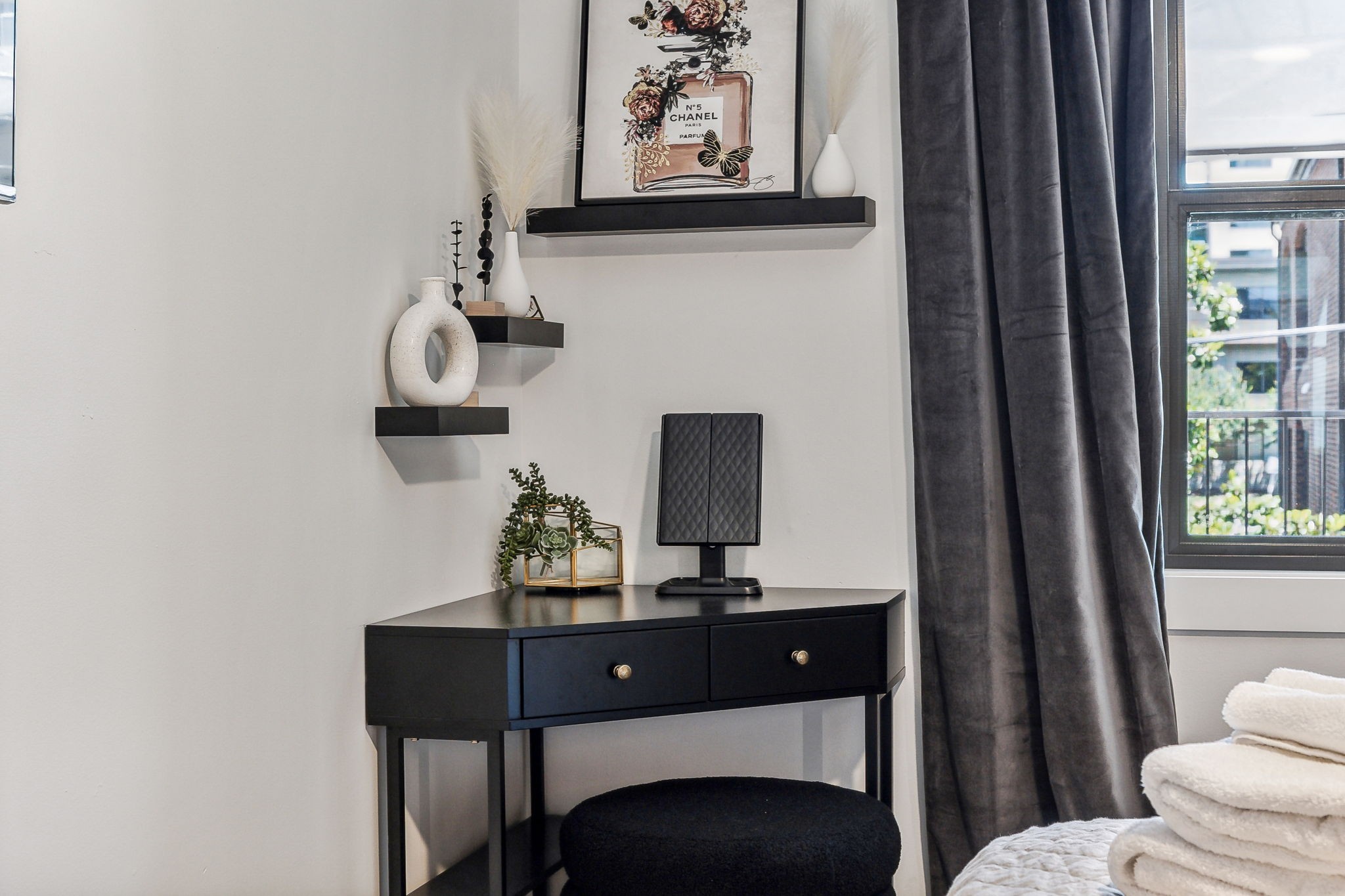 806 18th Ave, S Unit: 207