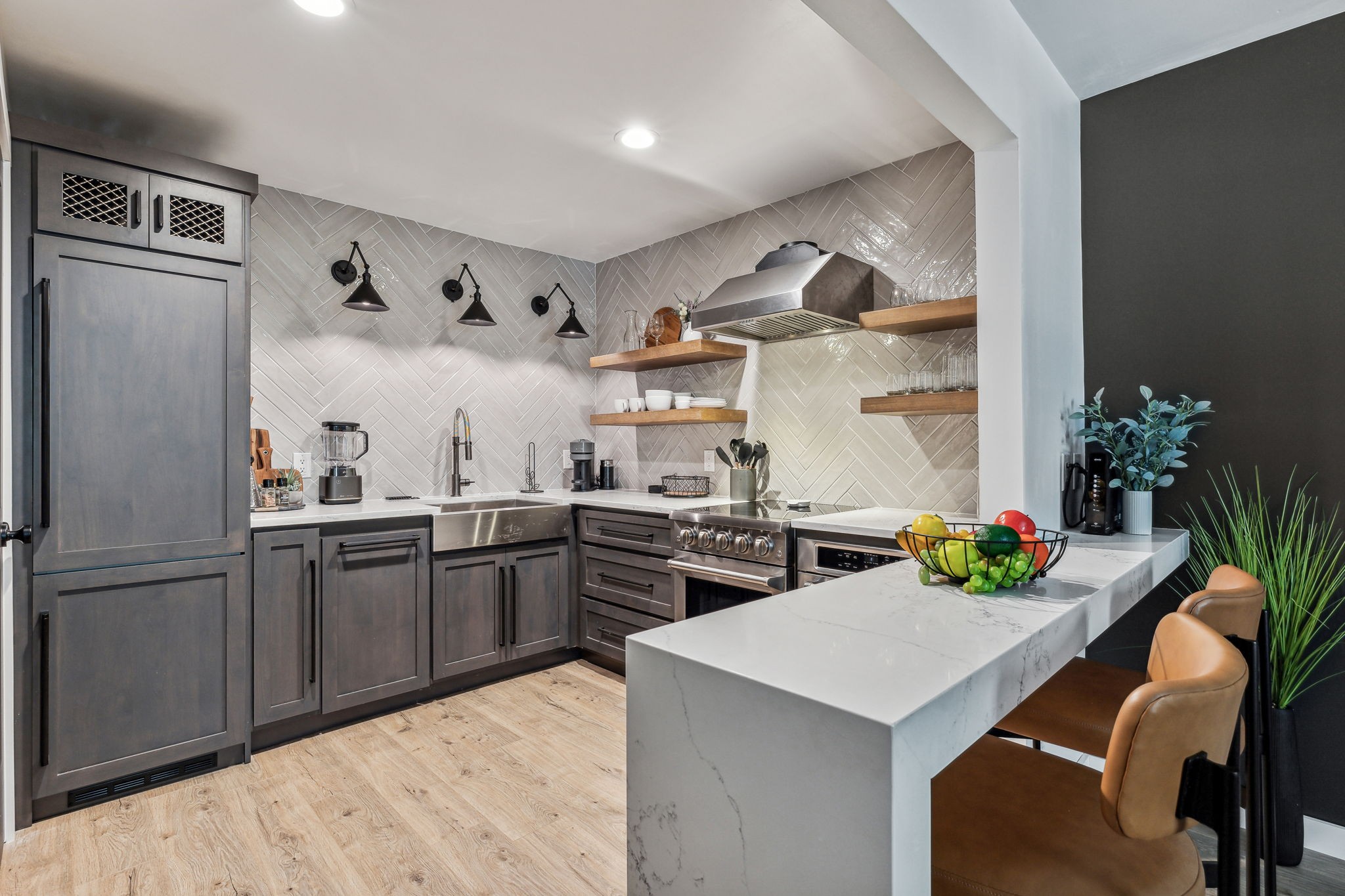 806 18th Ave, S Unit: 207