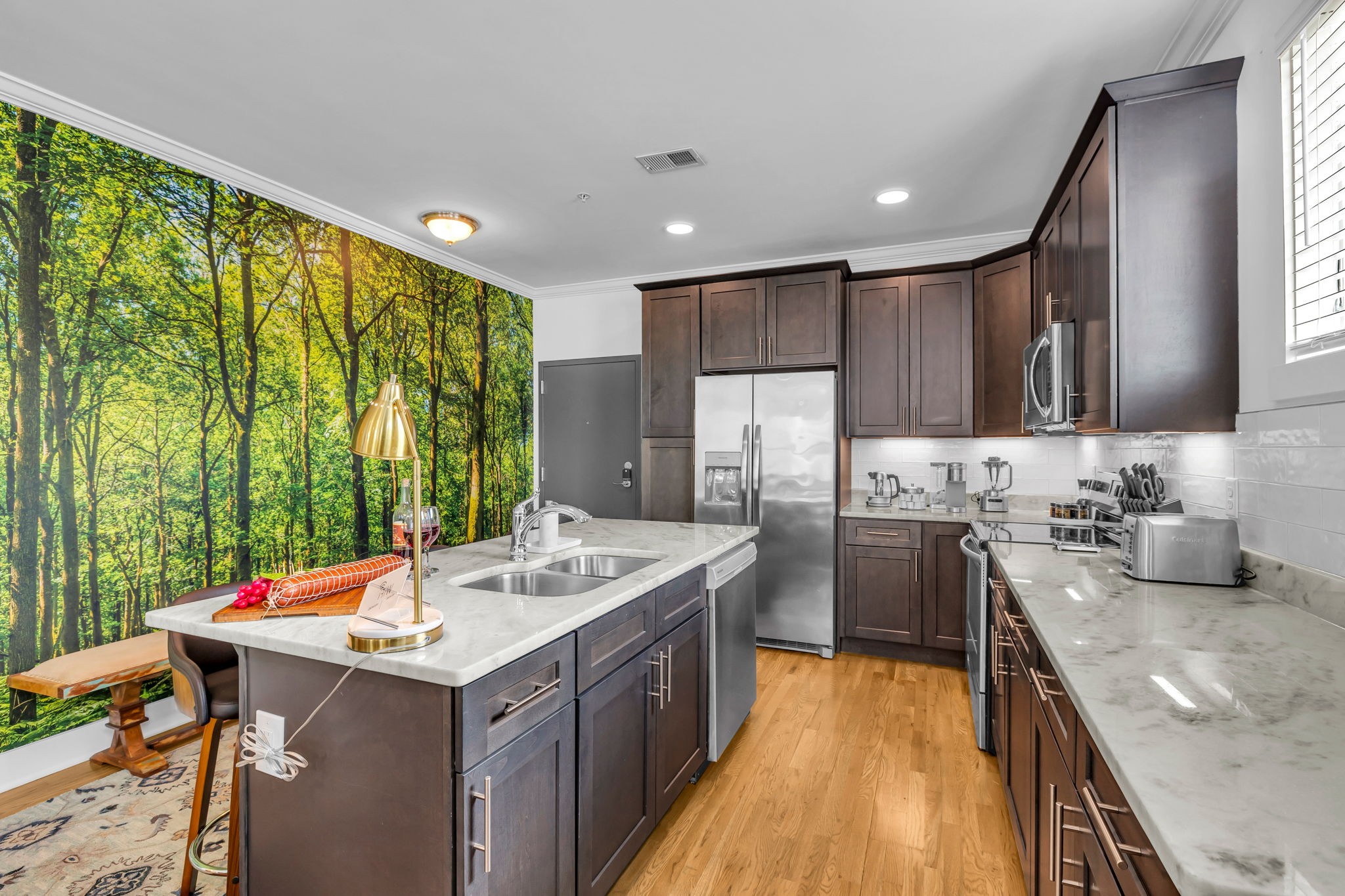 953 44th Ave, N Unit: 204