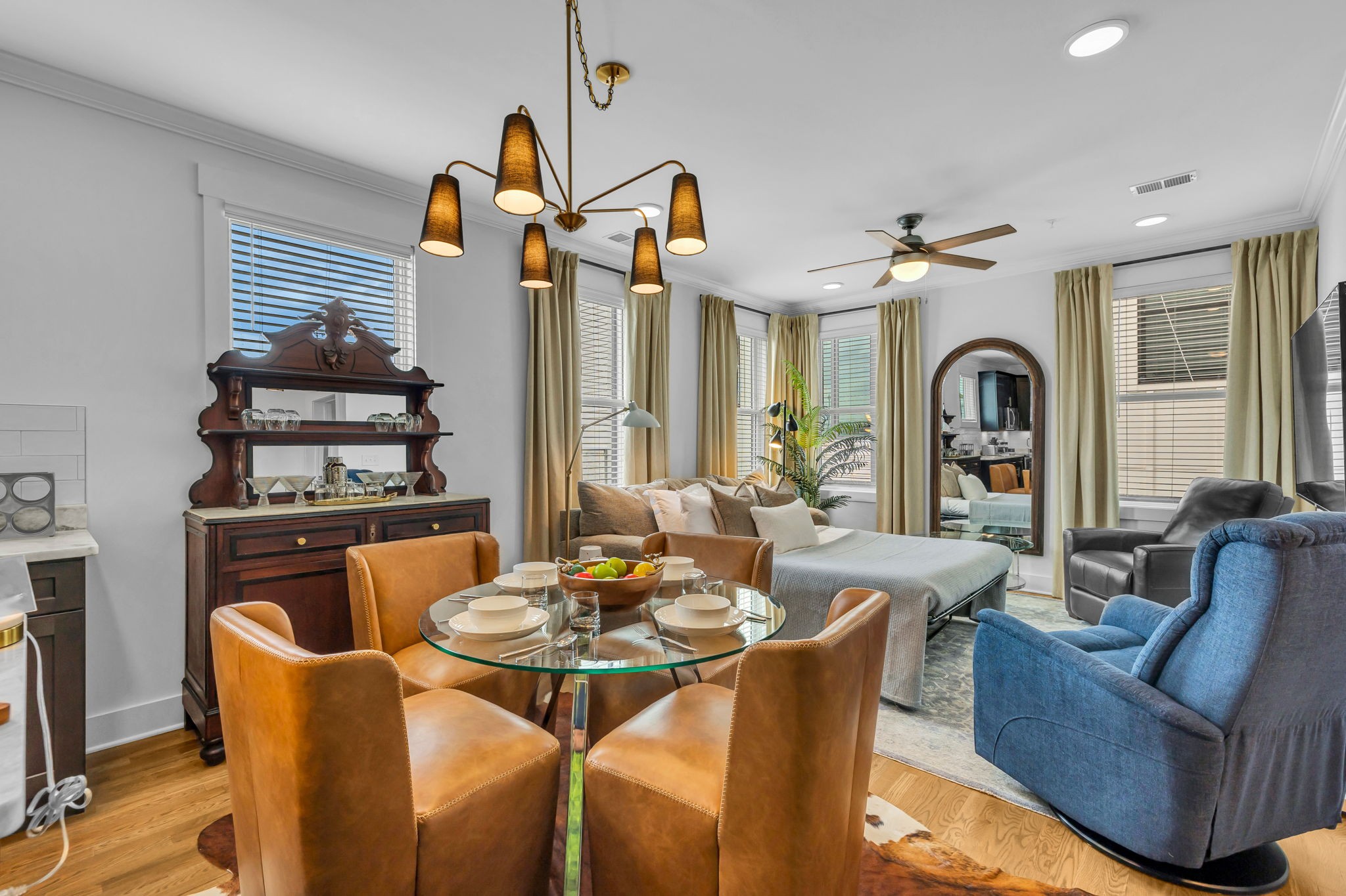 953 44th Ave, N Unit: 204