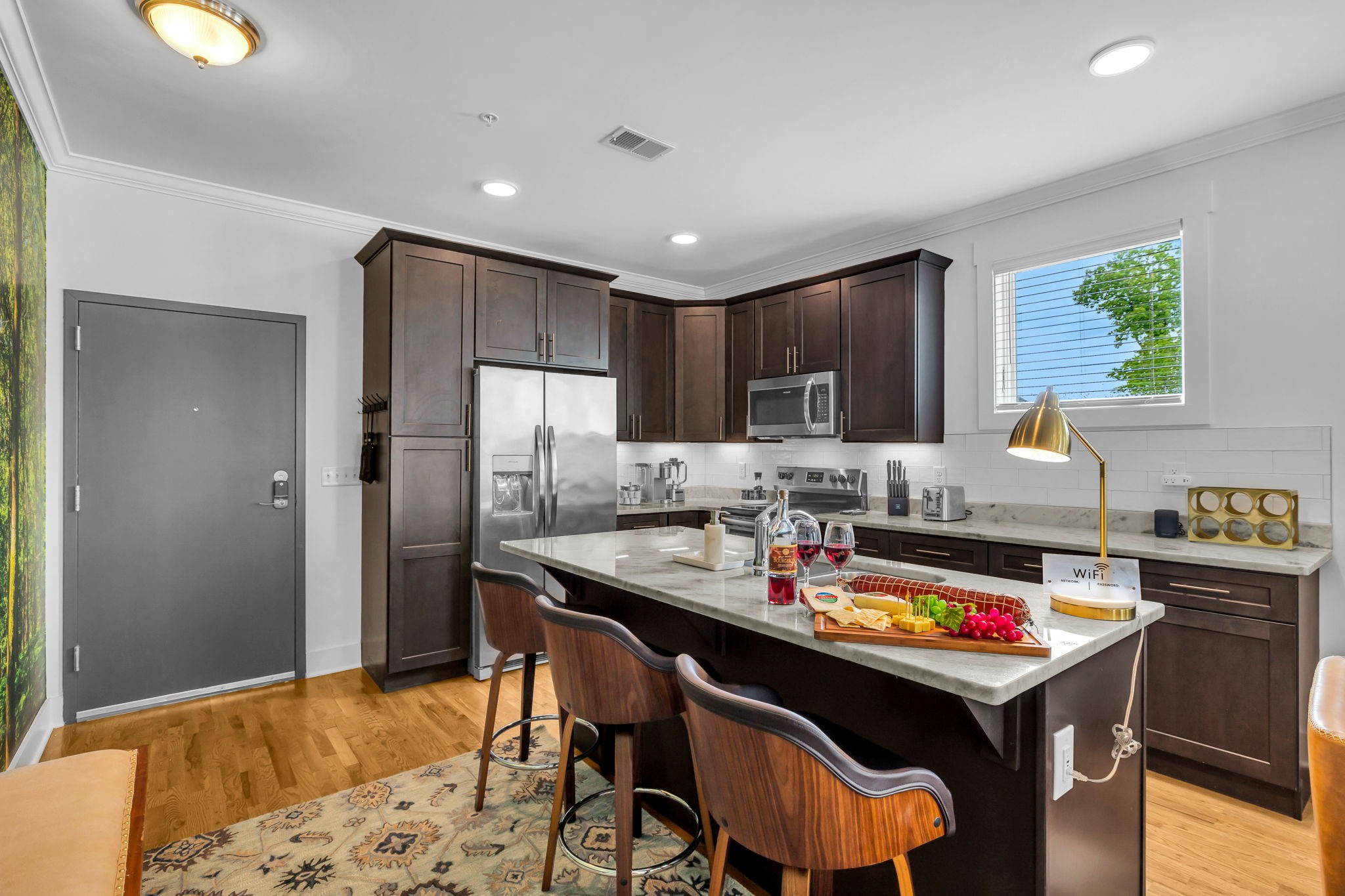 953 44th Ave, N Unit: 204