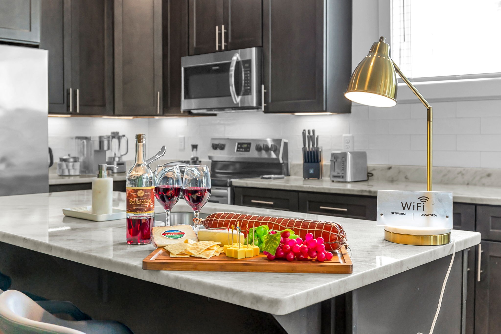 953 44th Ave, N Unit: 204