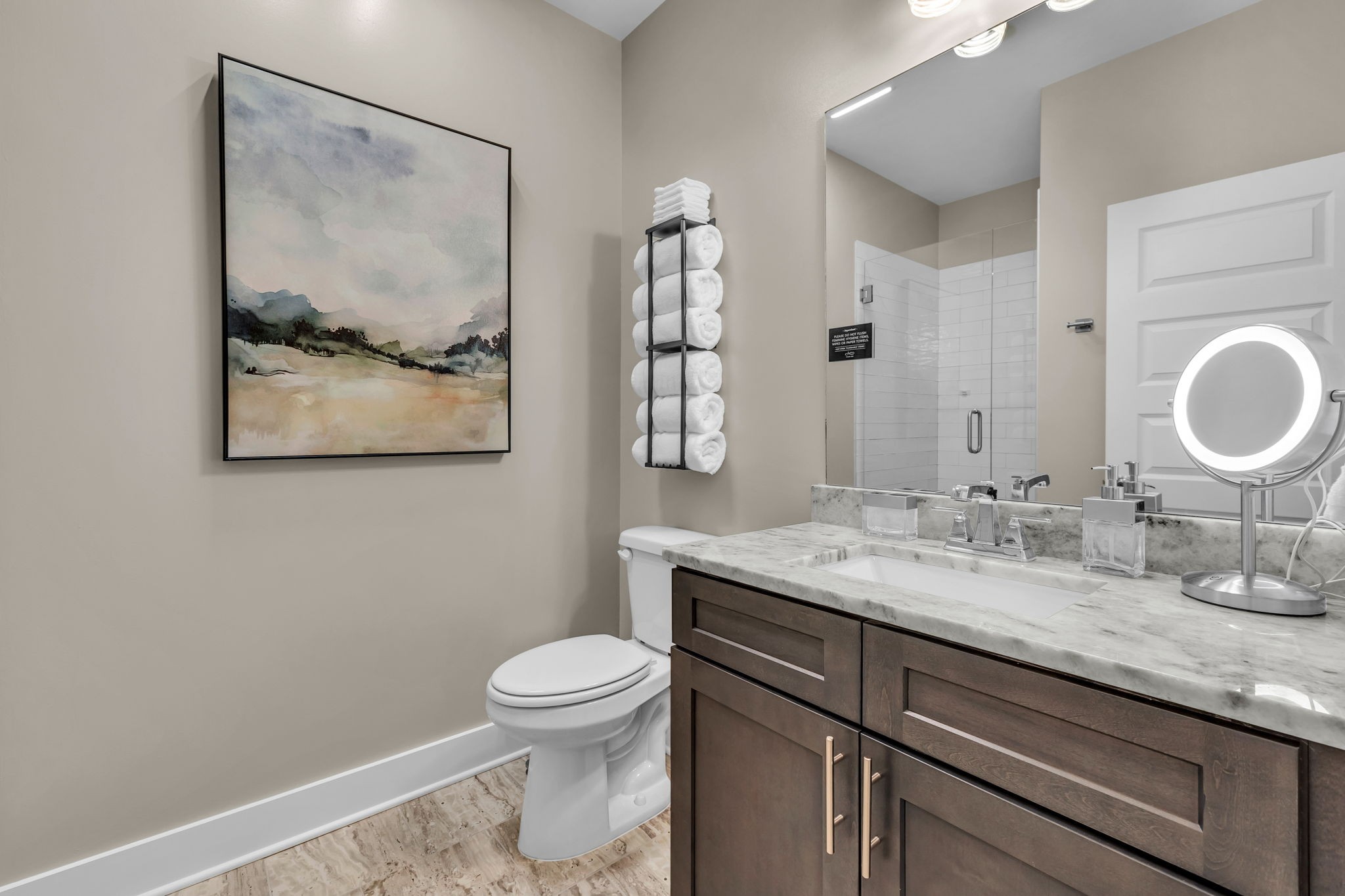 953 44th Ave, N Unit: 204