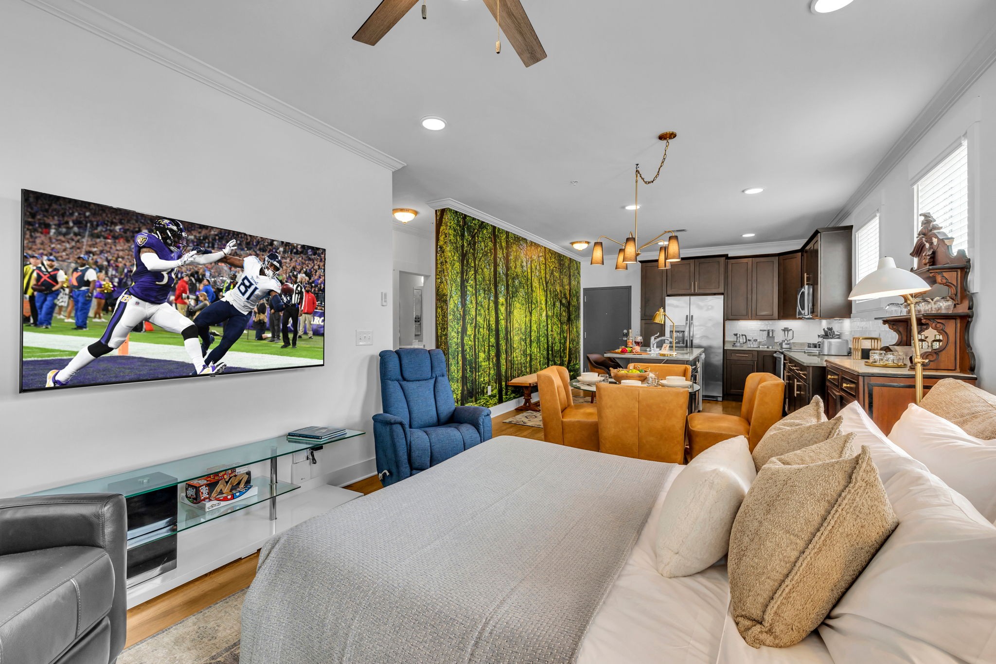 953 44th Ave, N Unit: 204