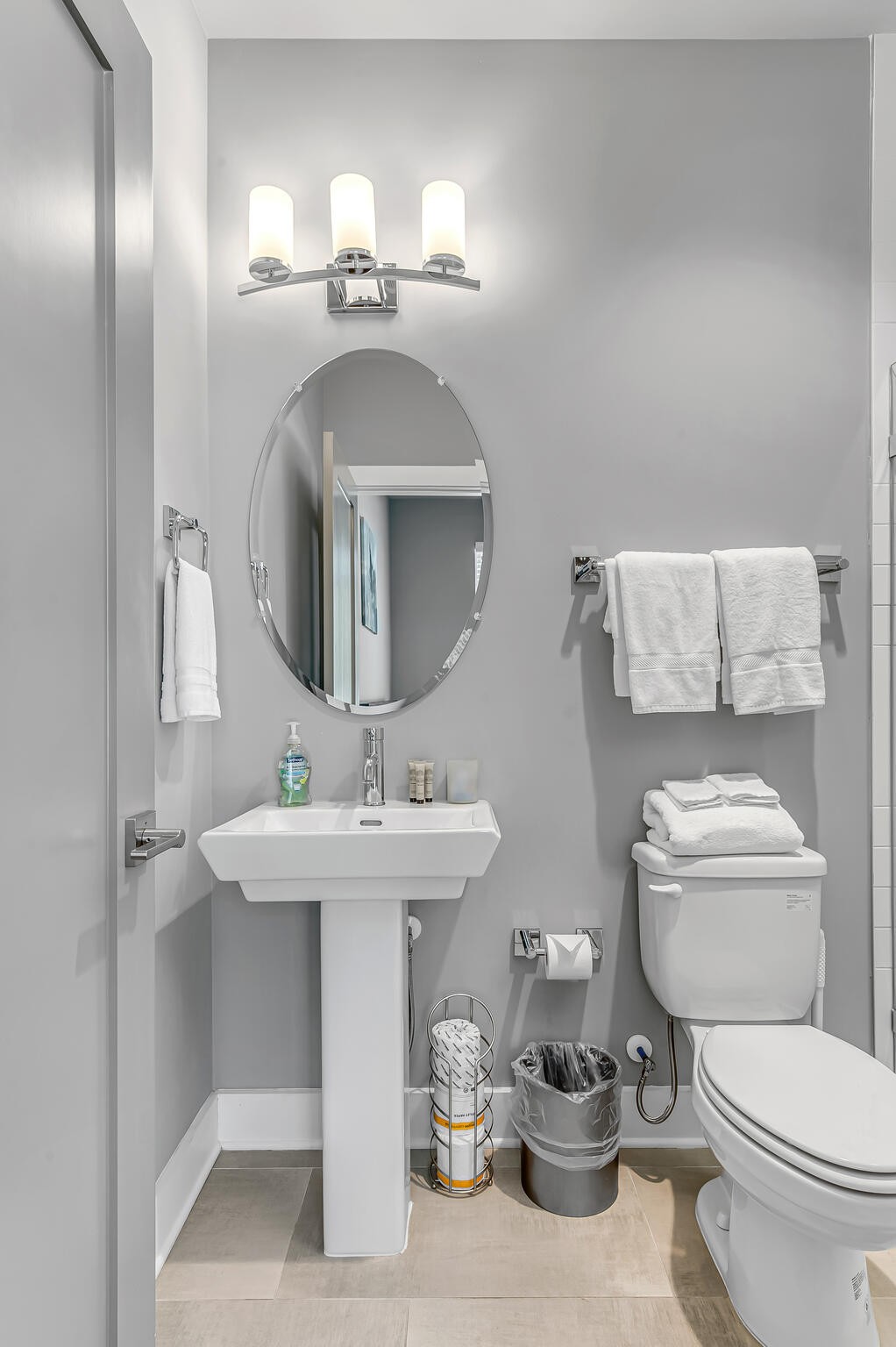 970 Youngs Ln Unit: H