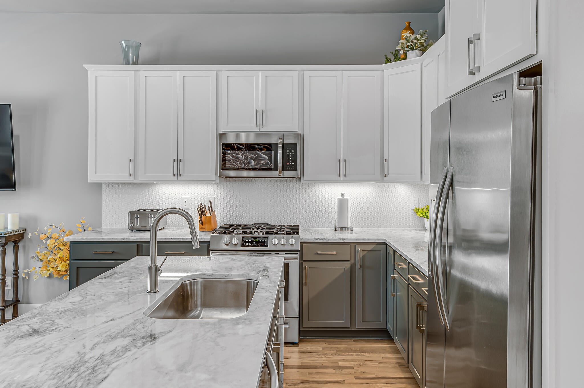 970 Youngs Ln Unit: H
