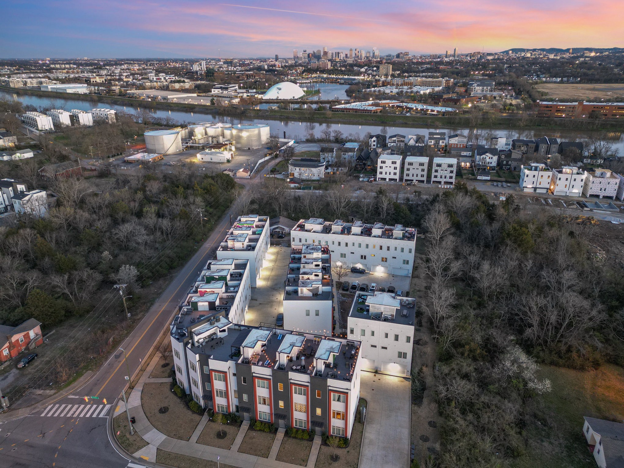 970 Youngs Ln Unit: H