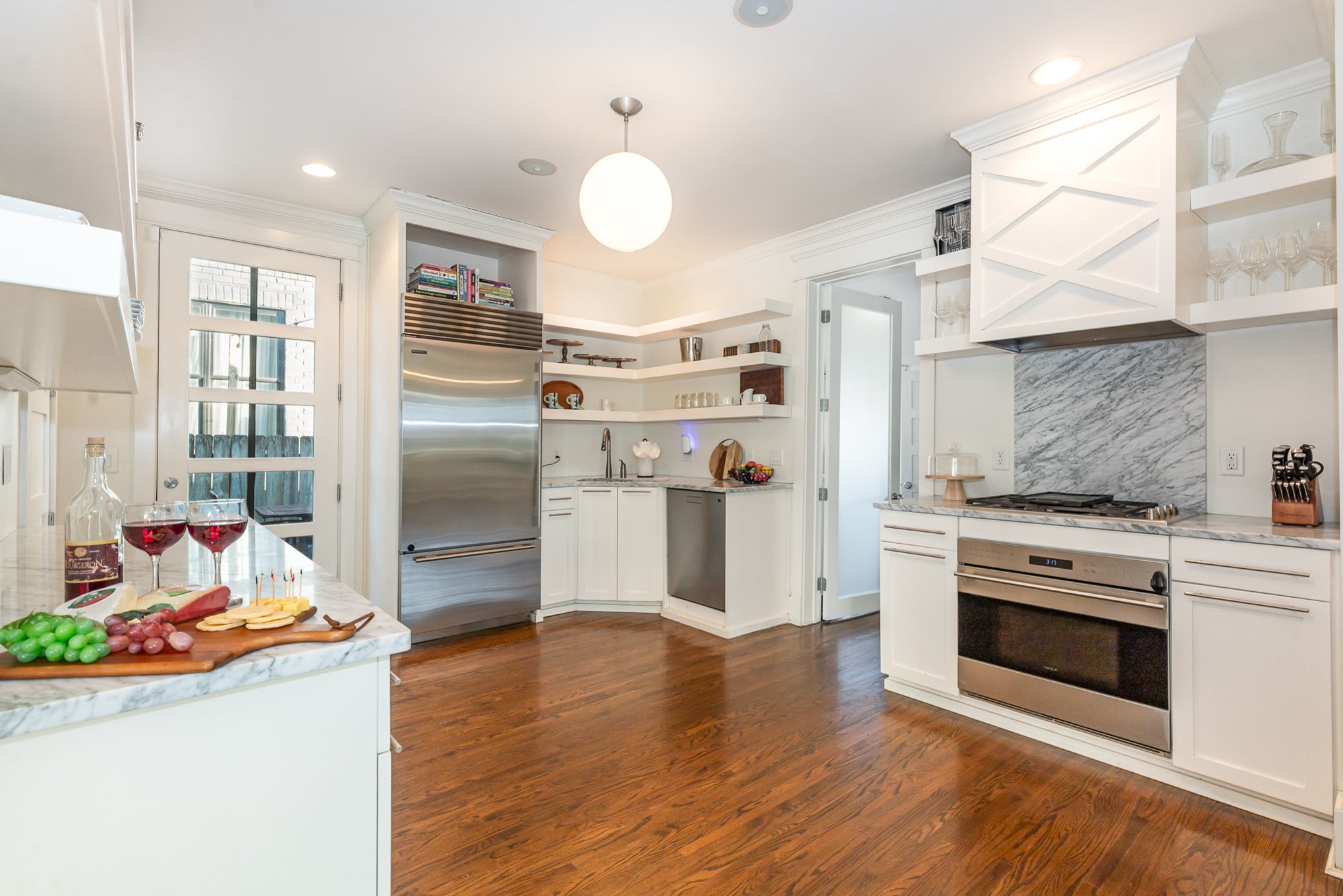 1105 Caldwell Ave