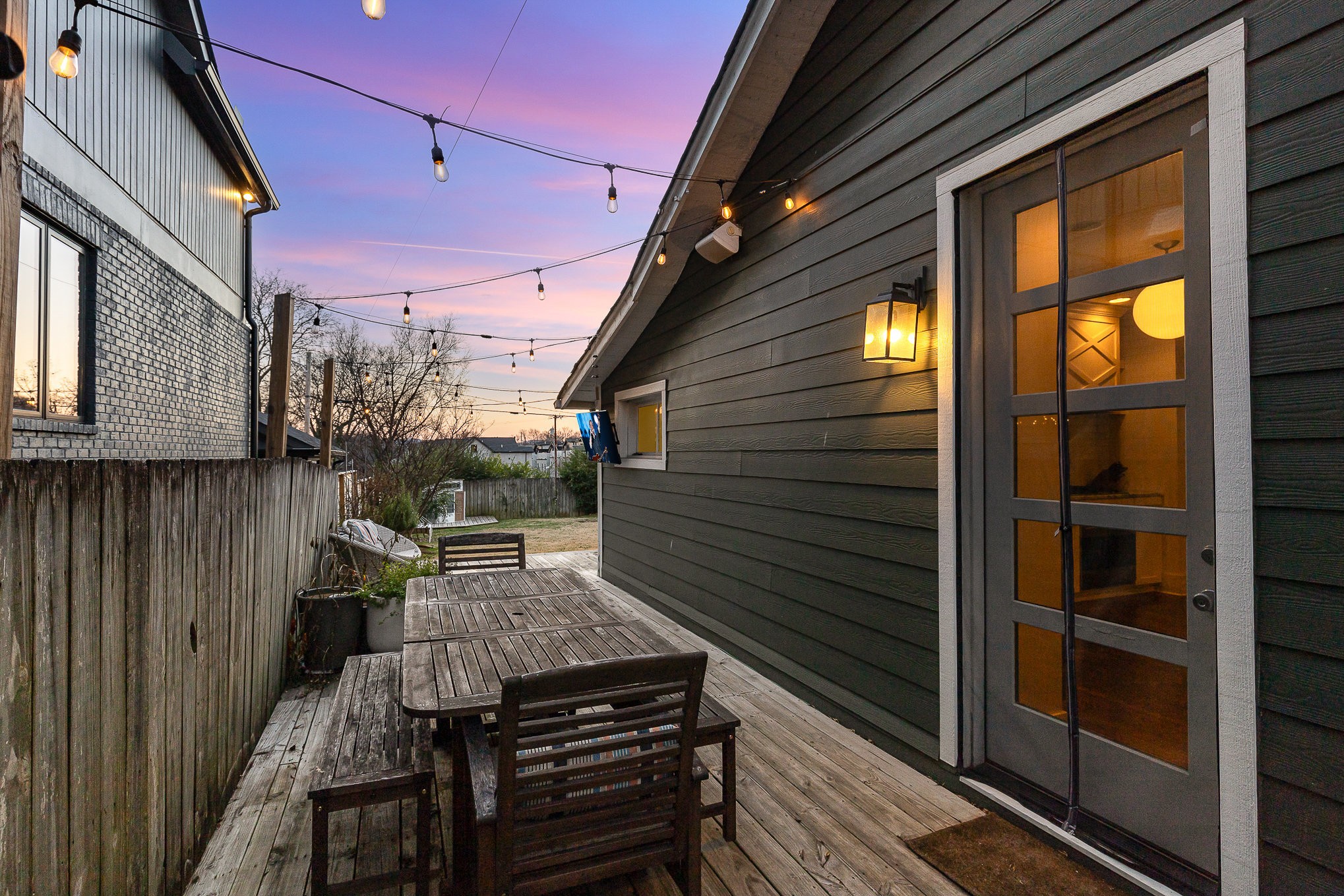 1105 Caldwell Ave
