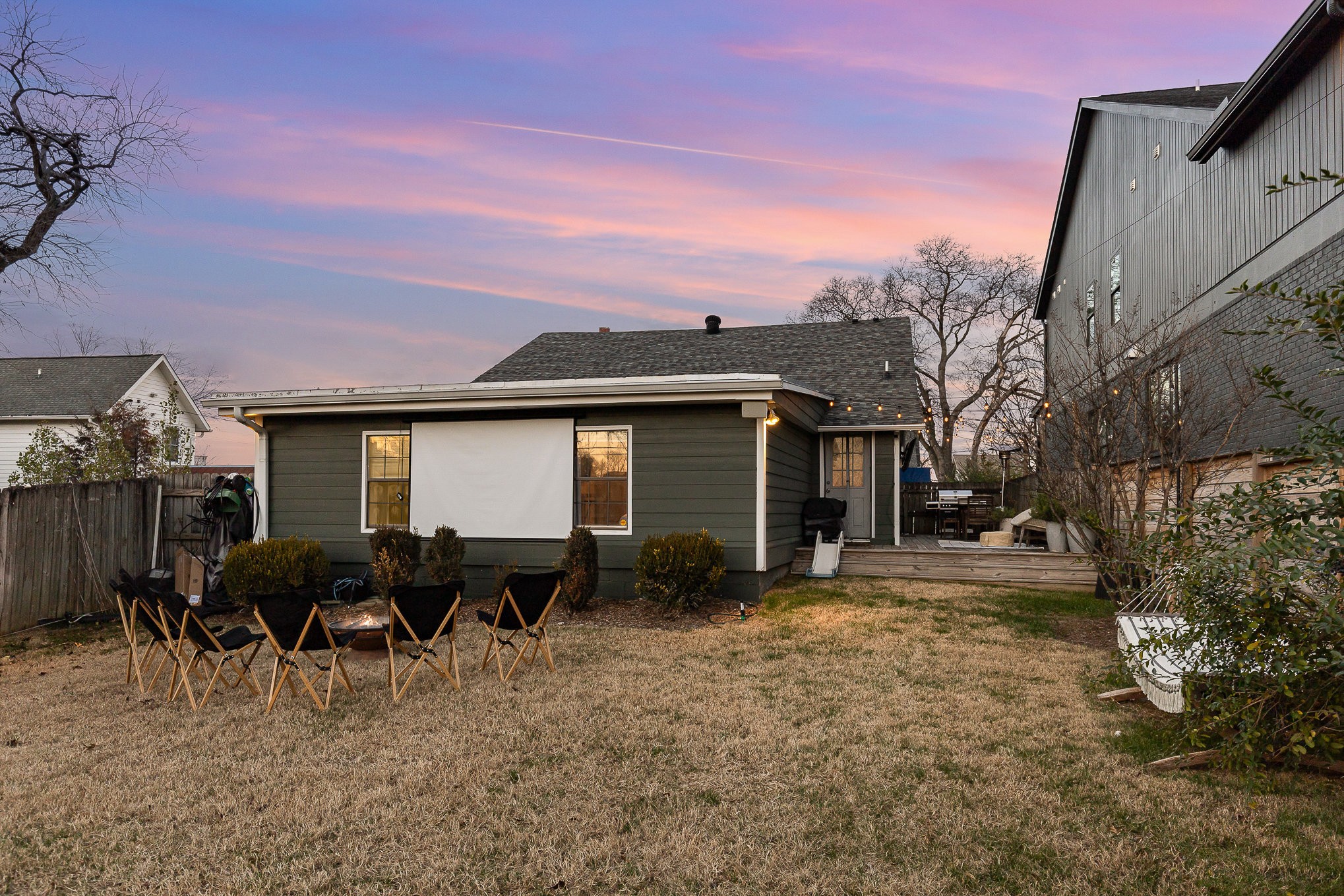 1105 Caldwell Ave