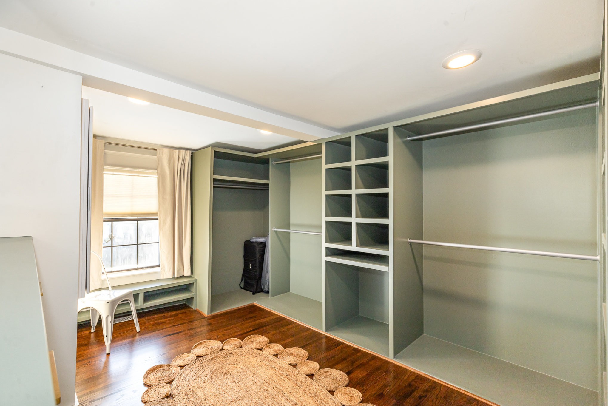 1105 Caldwell Ave