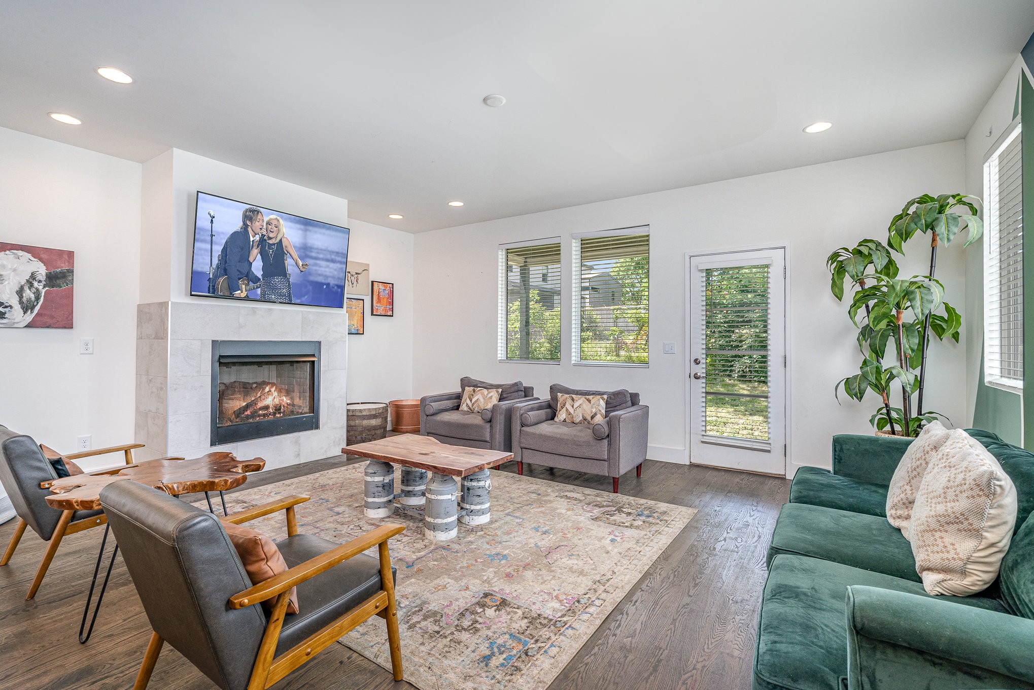 117B Elmhurst Ave