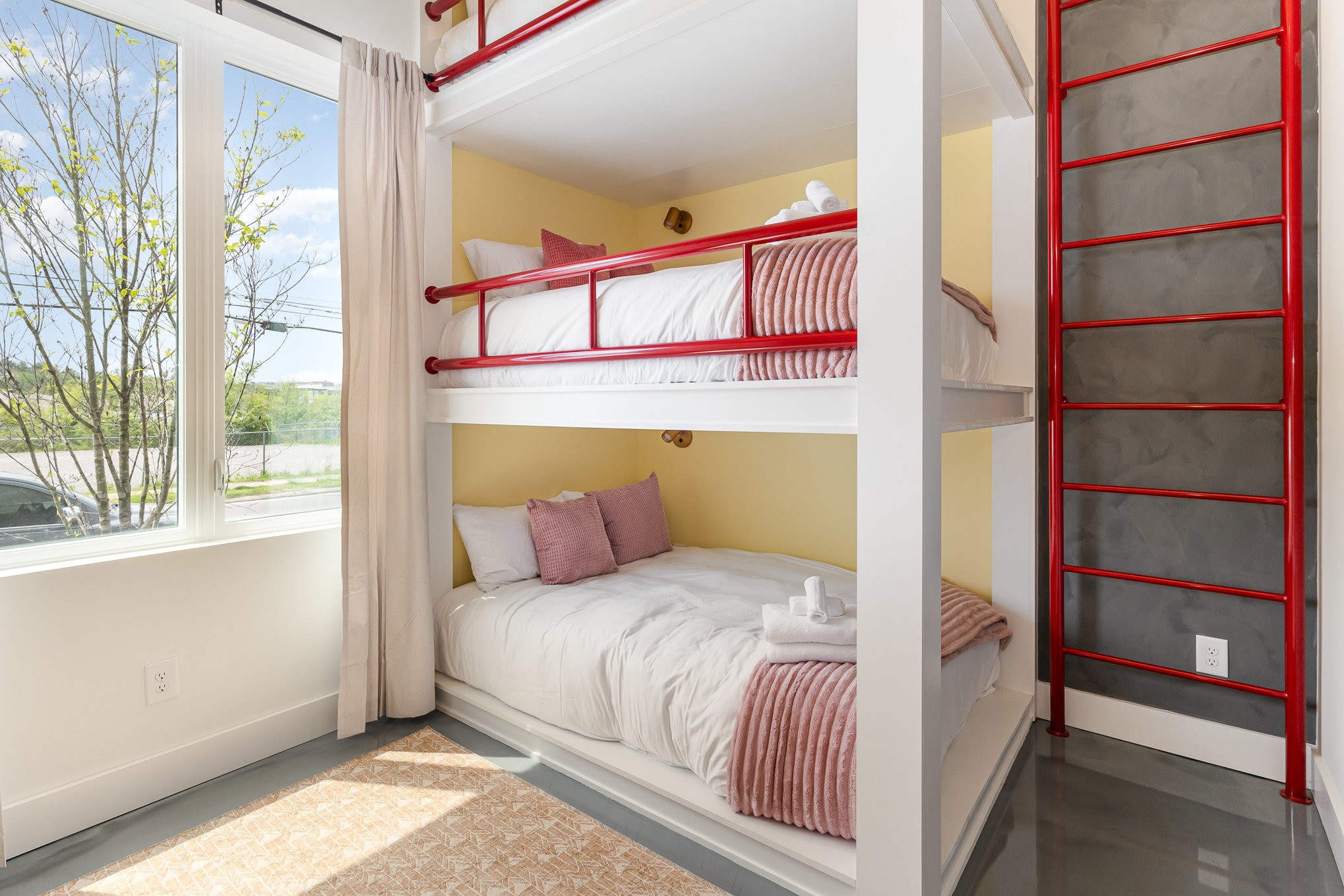 1315 Baptist World Center Dr Unit: B