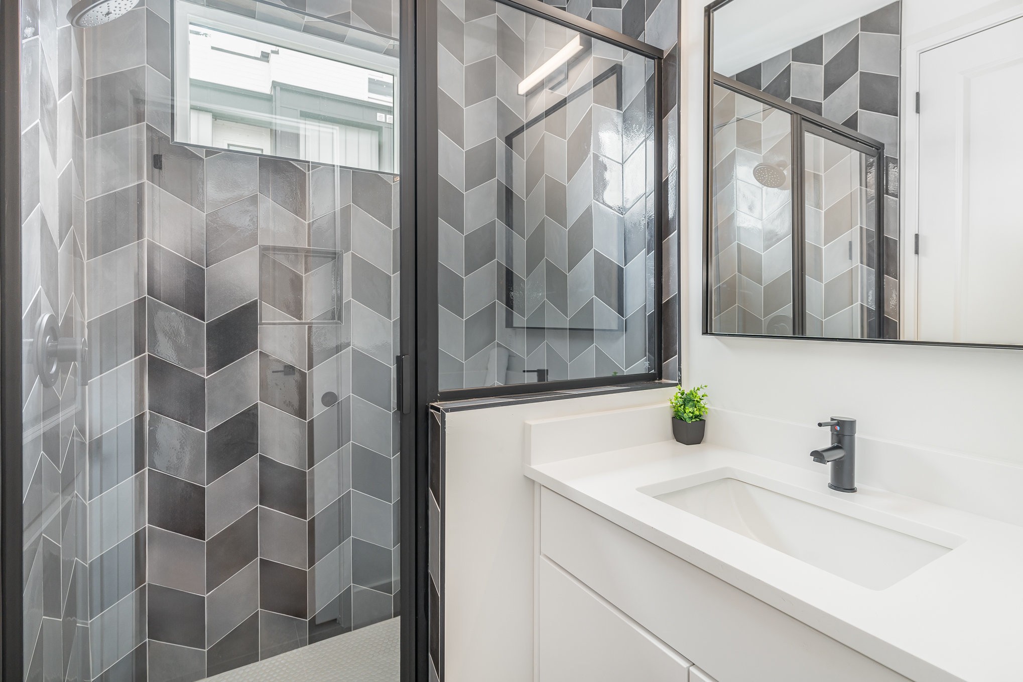 1315 Baptist World Center Dr Unit: B