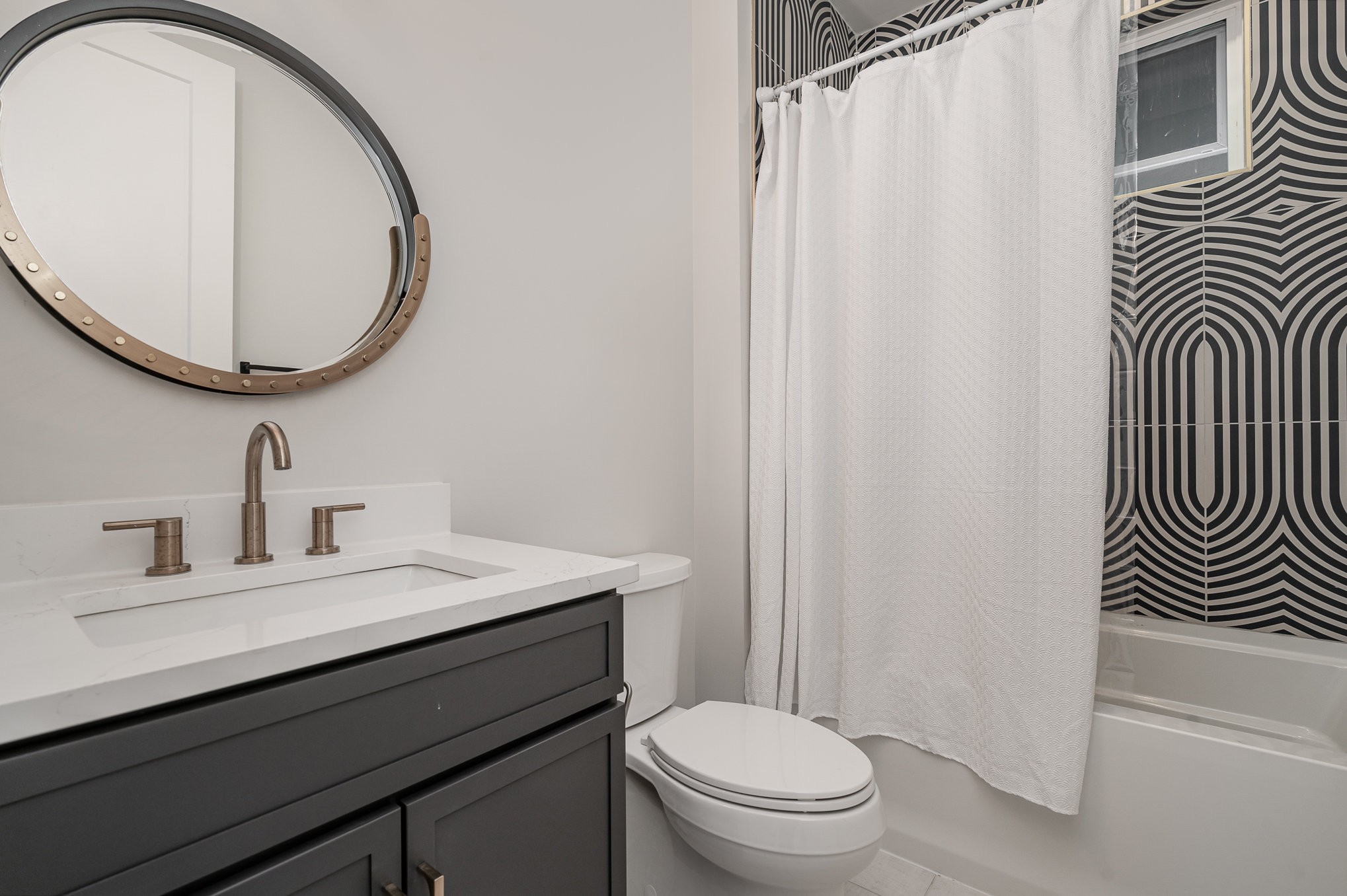 1057 E Trinity Ln Unit: A