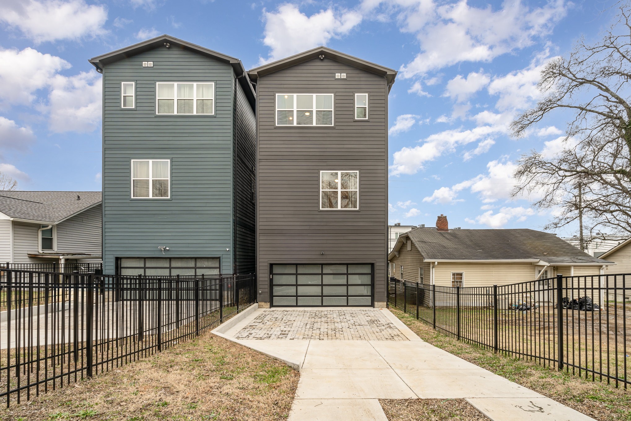 1057 E Trinity Ln Unit: A