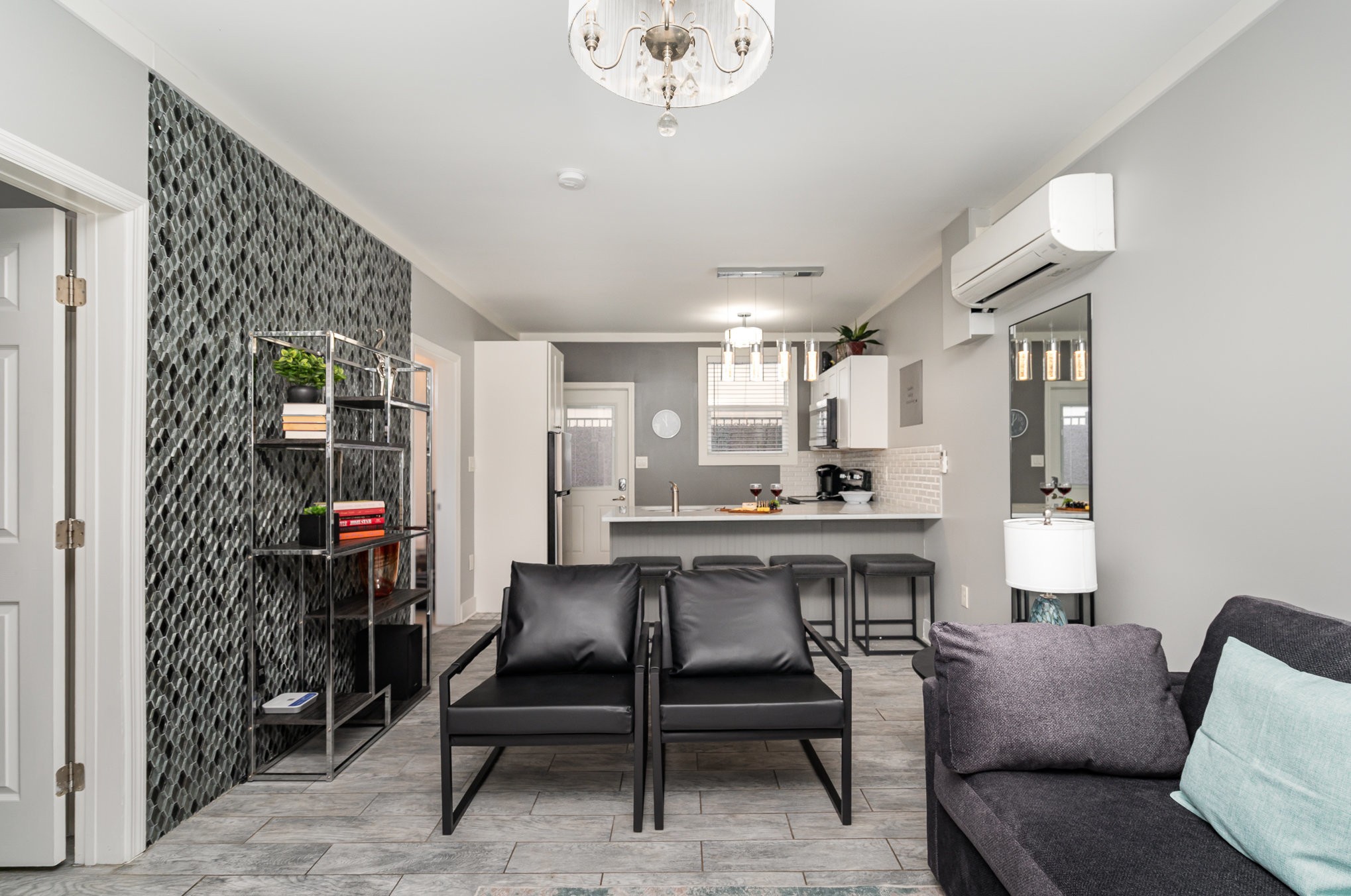 1823 Pearl St Unit: 2
