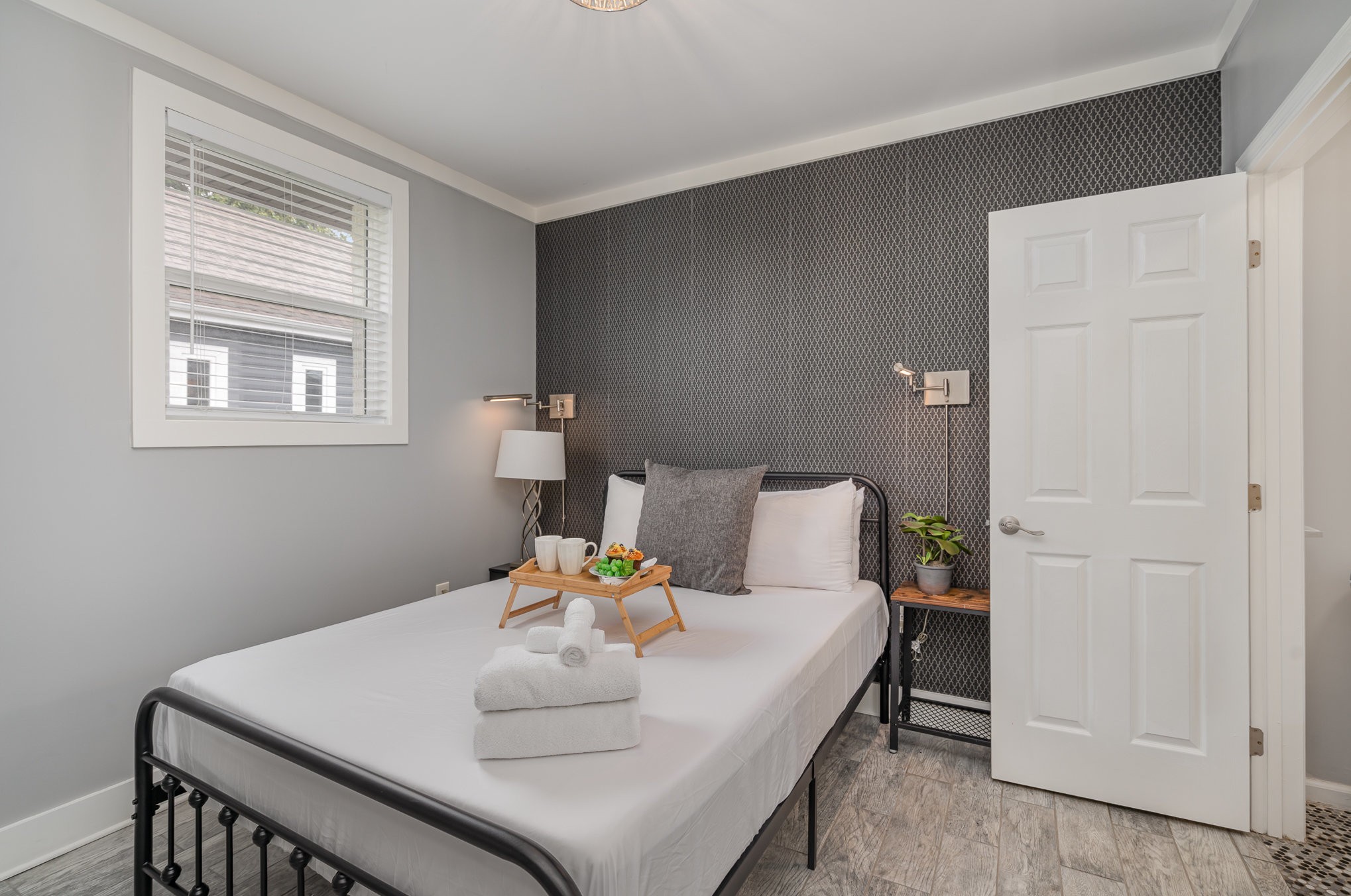 1823 Pearl St Unit: 2