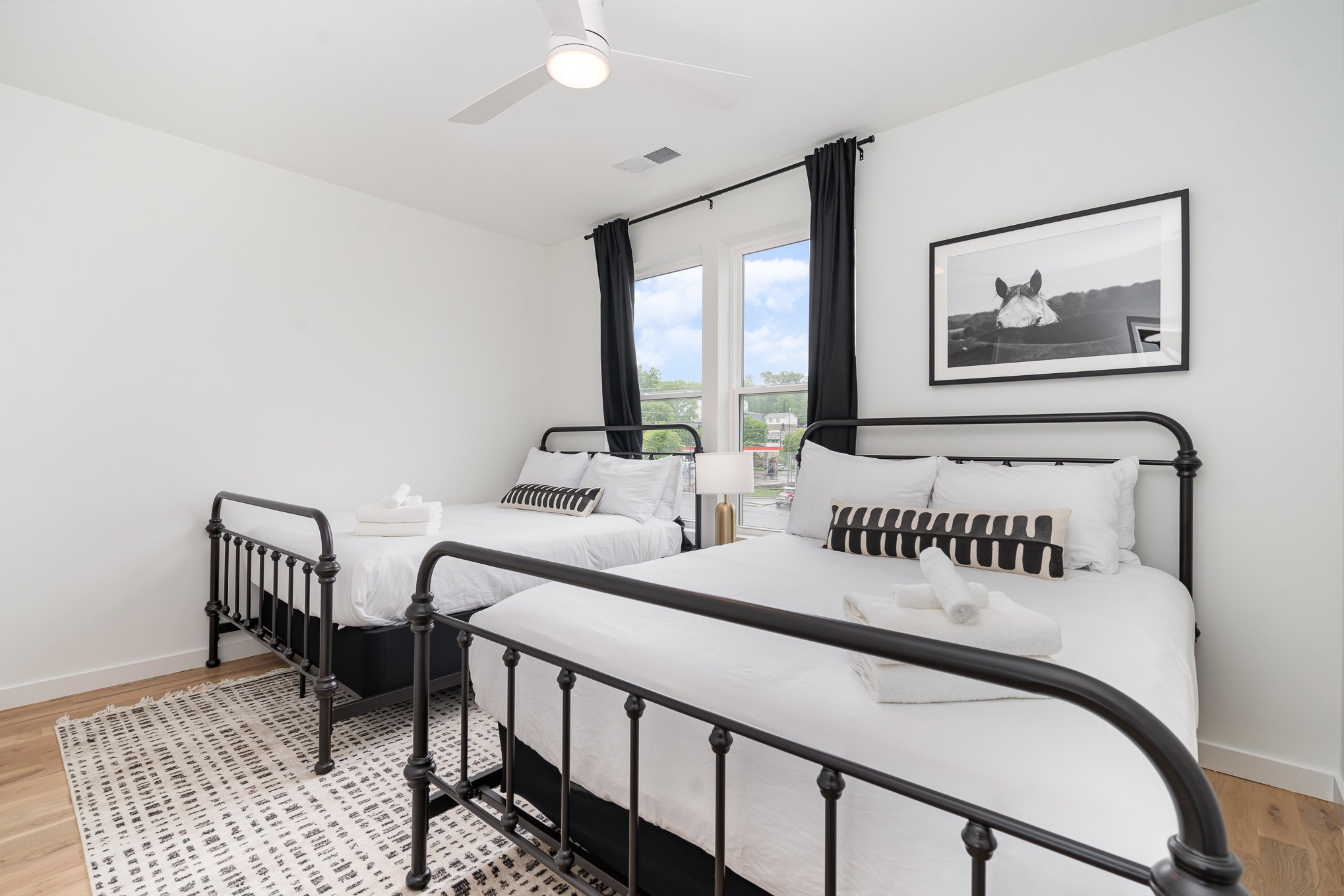 2000 S Hamilton Rd Unit: 12